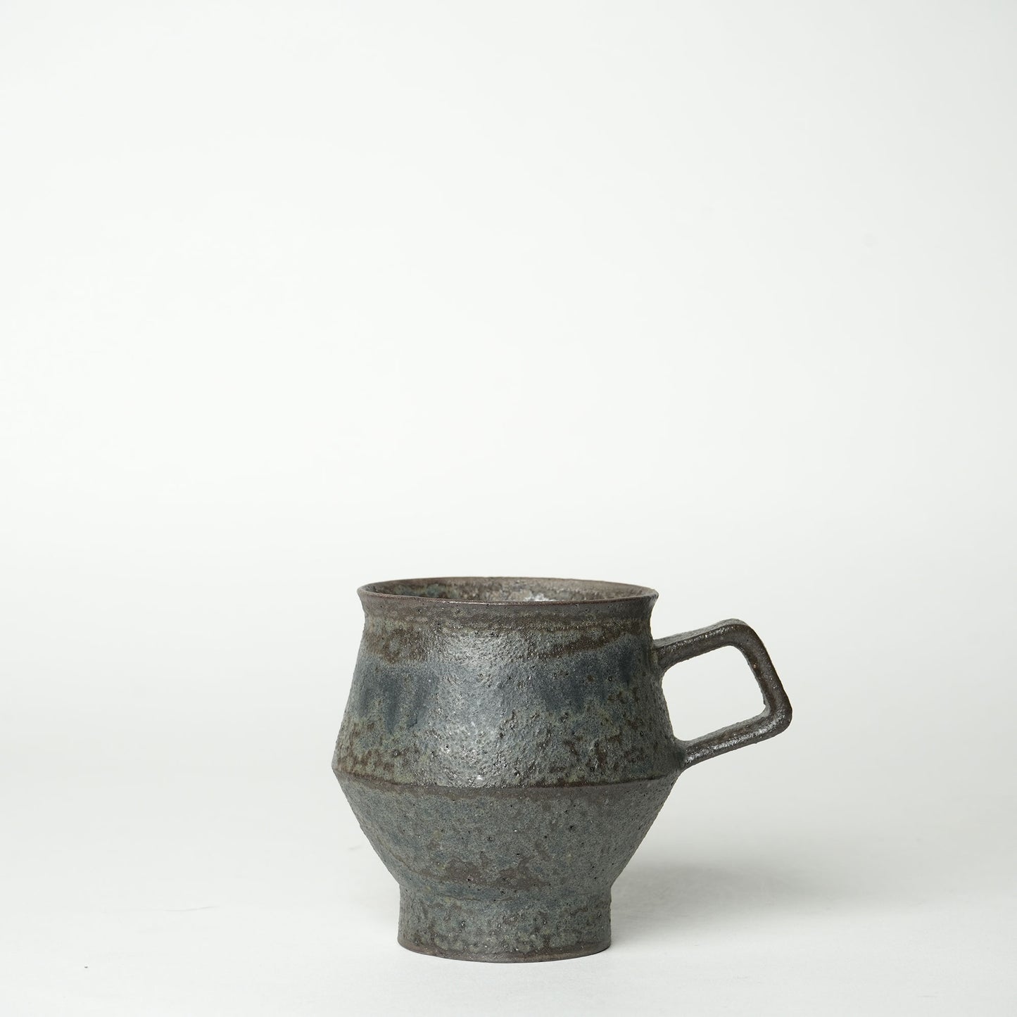 Futoshi Yamashita Japanese volcanic pottery
