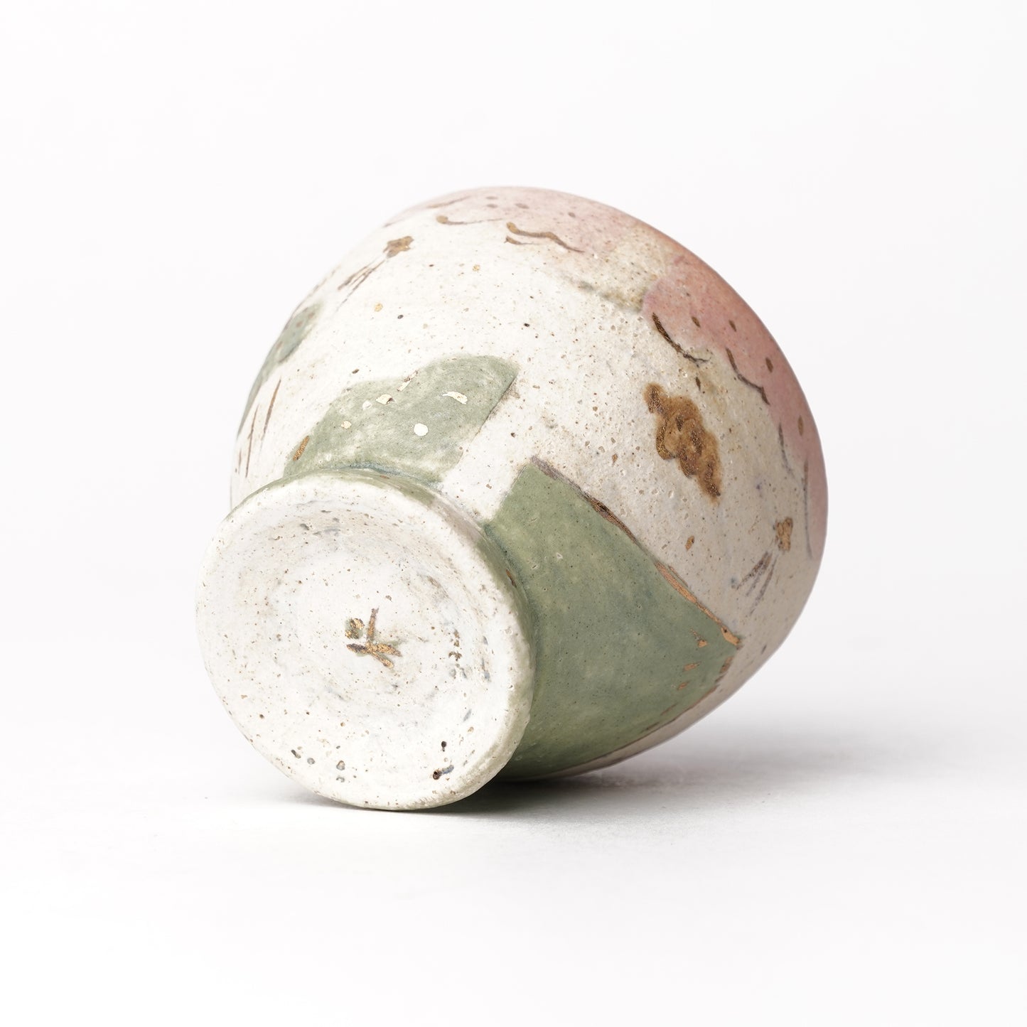 Izumi Sakai Guinomi Sake Cup with gold