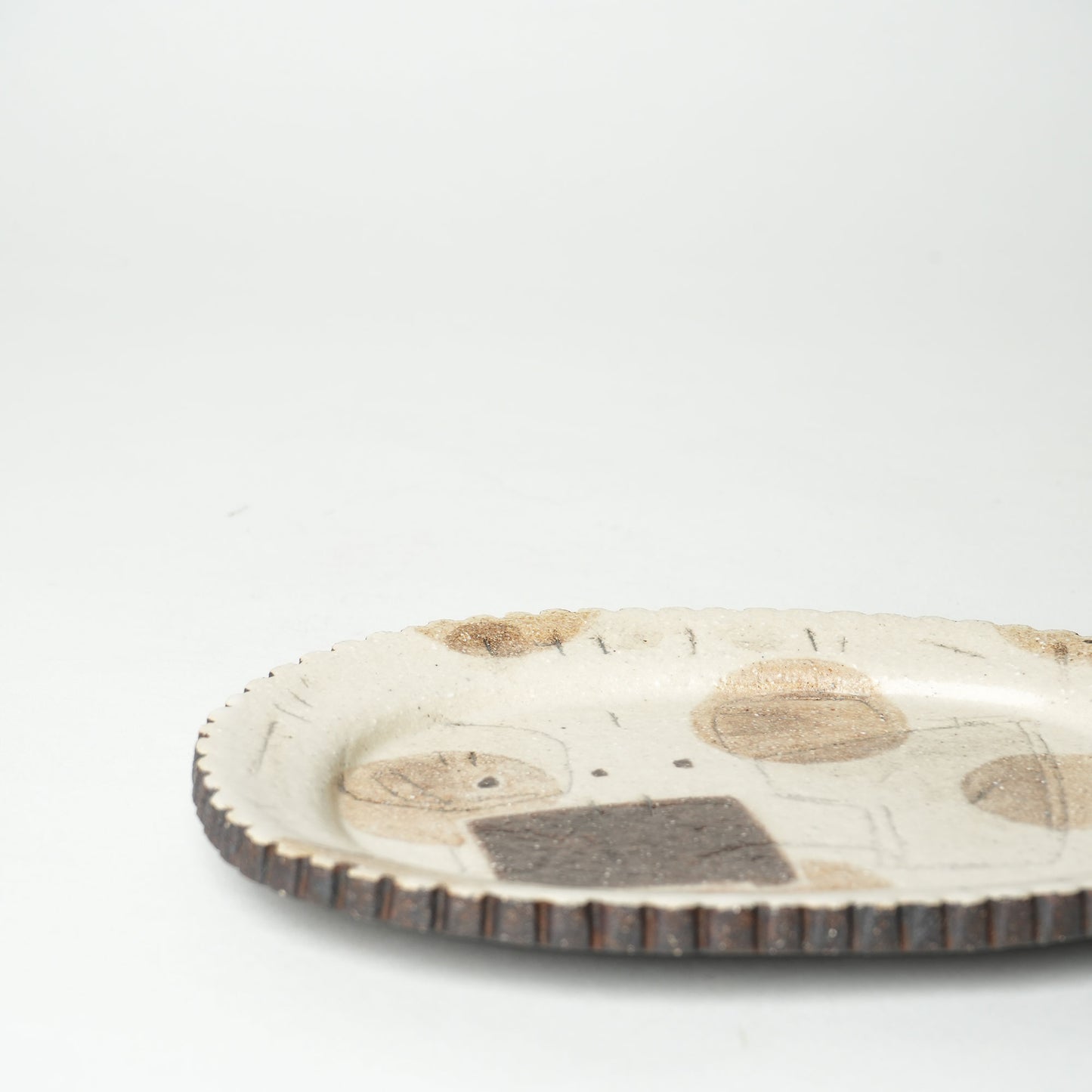 Keiko Jishage Oval Plate