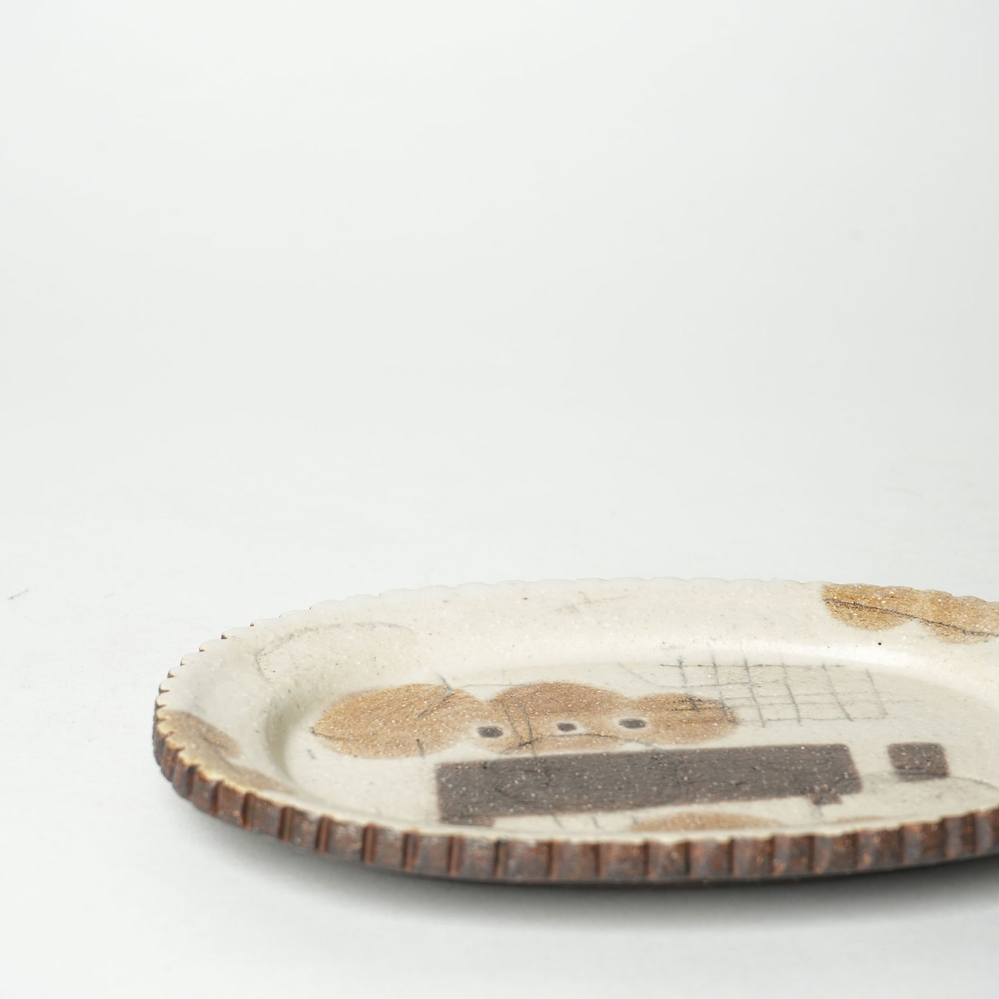 Keiko Jishage Oval Plate