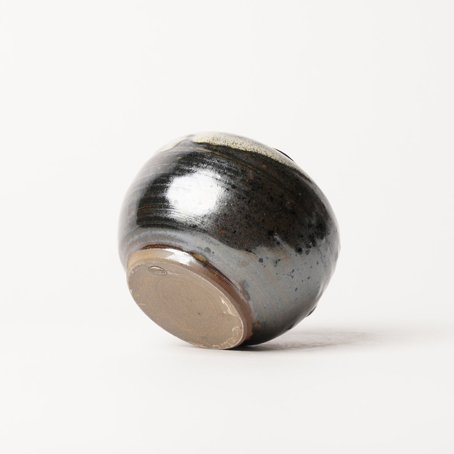 Onta-yaki Tobikanna Ichirin Vase