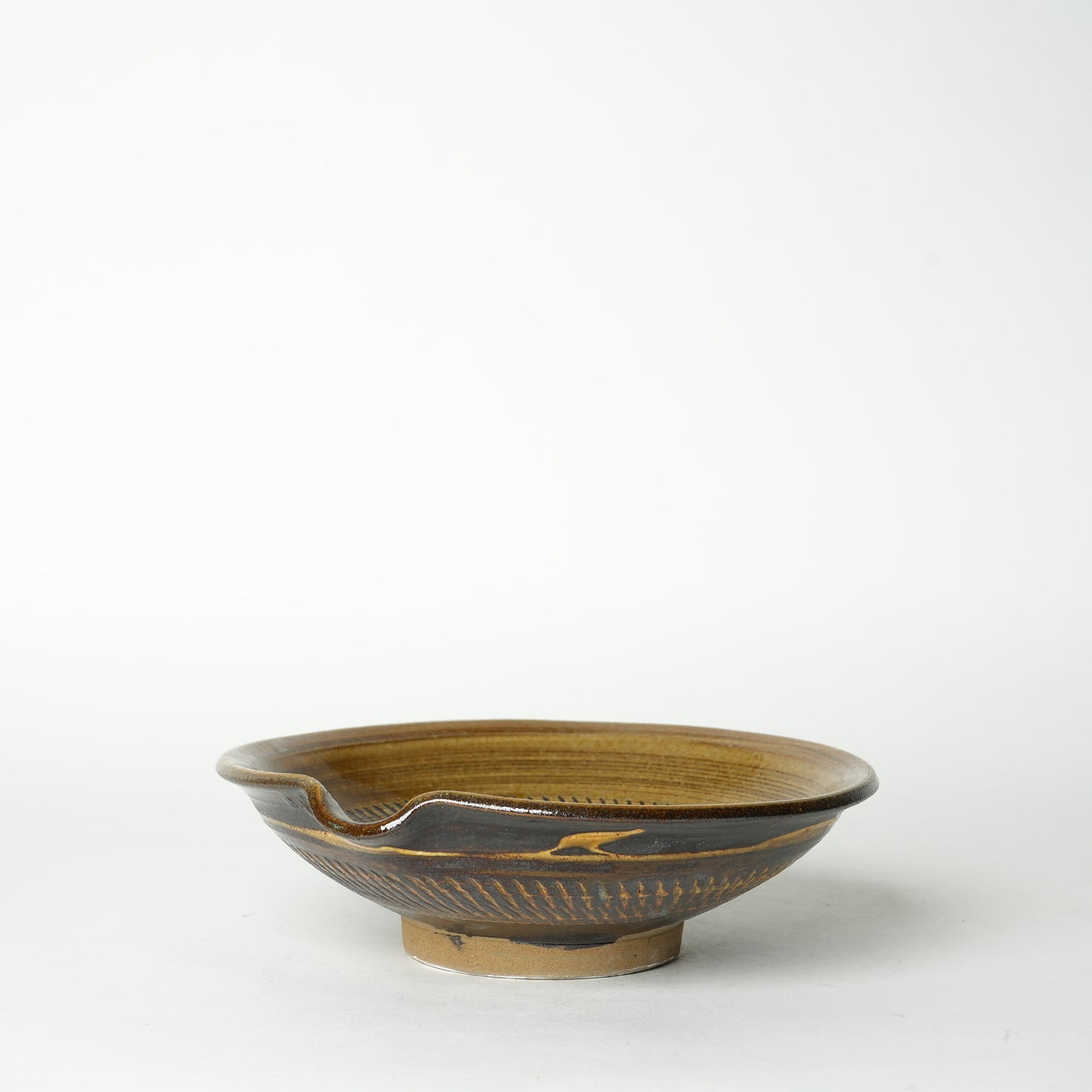 Onta-yaki Tobikanna Katakuchi Bowl