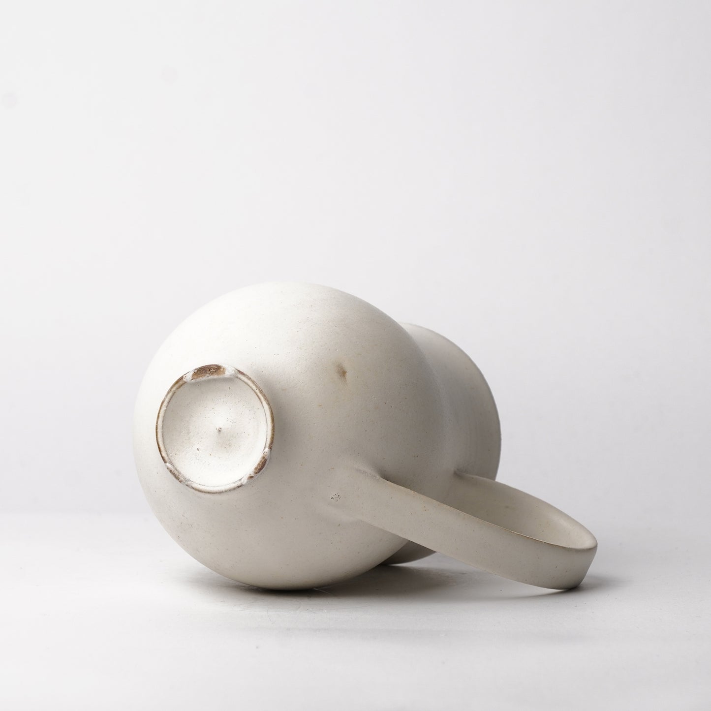 Yuta Tsukamoto Pitcher White