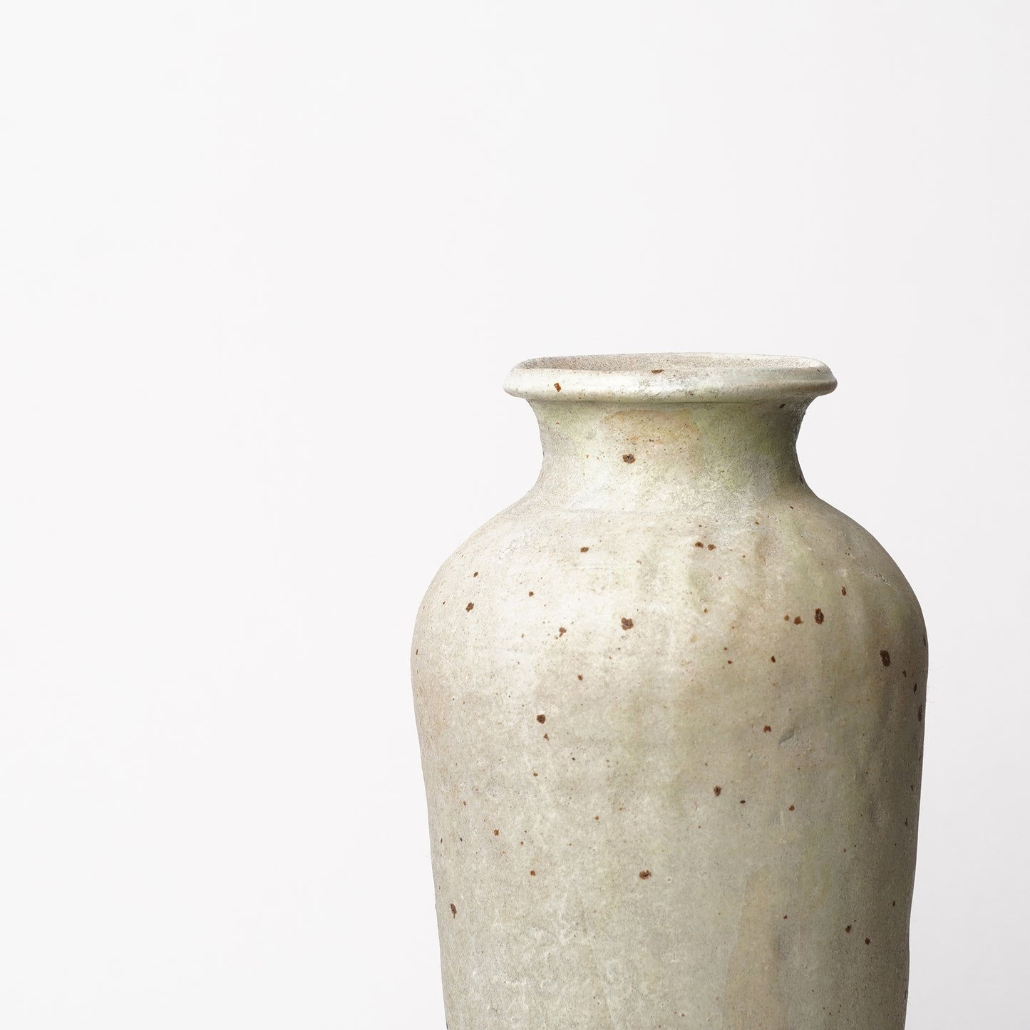 Tomomi Mizutani Vase