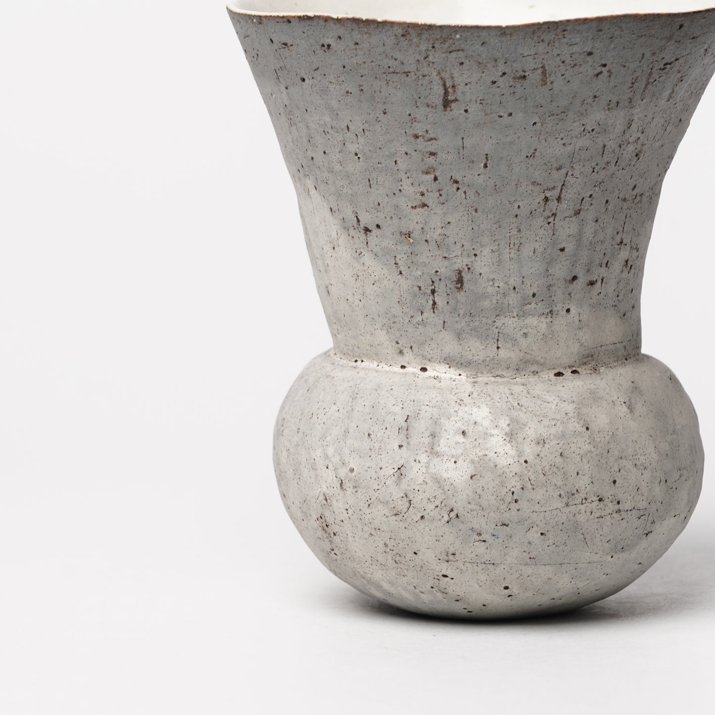Akiko Yanagawa Flower Vase