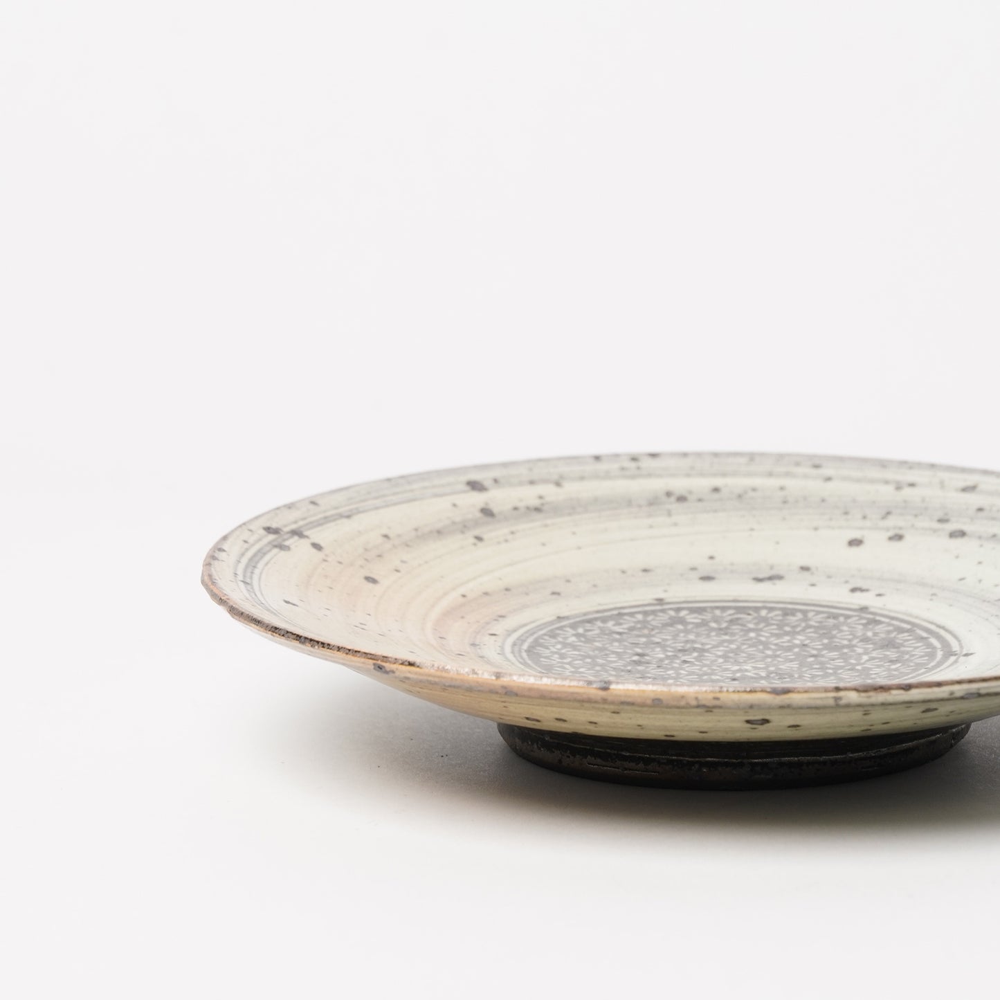 Ryutagama Taki Nakazato Mishima Plate