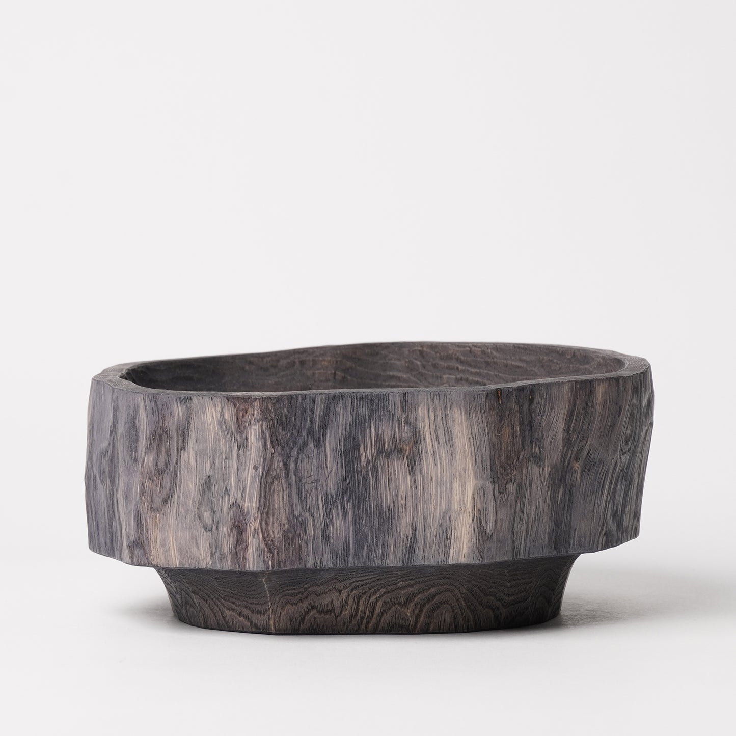 Ibuki Kaiyama Fruit Bowl of Branchese Chest nut tree