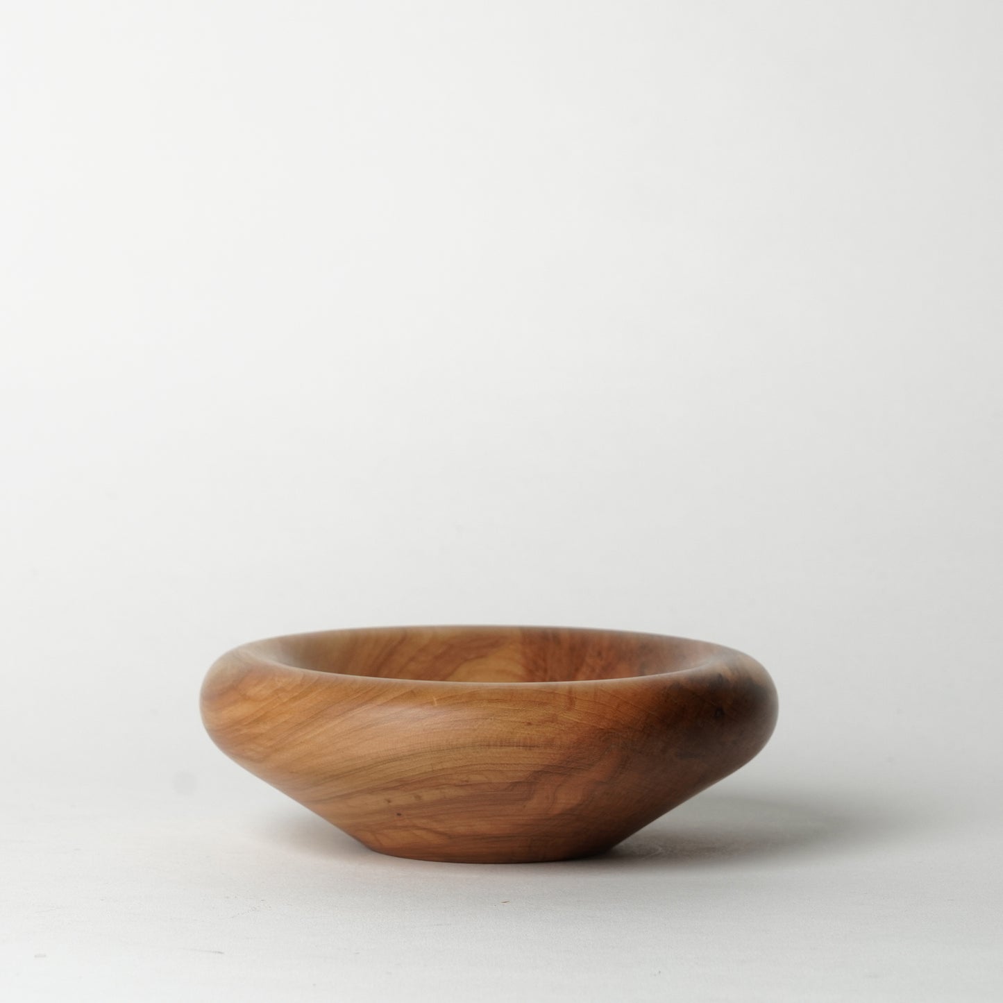 Yuzo Komada Nuts Bowl