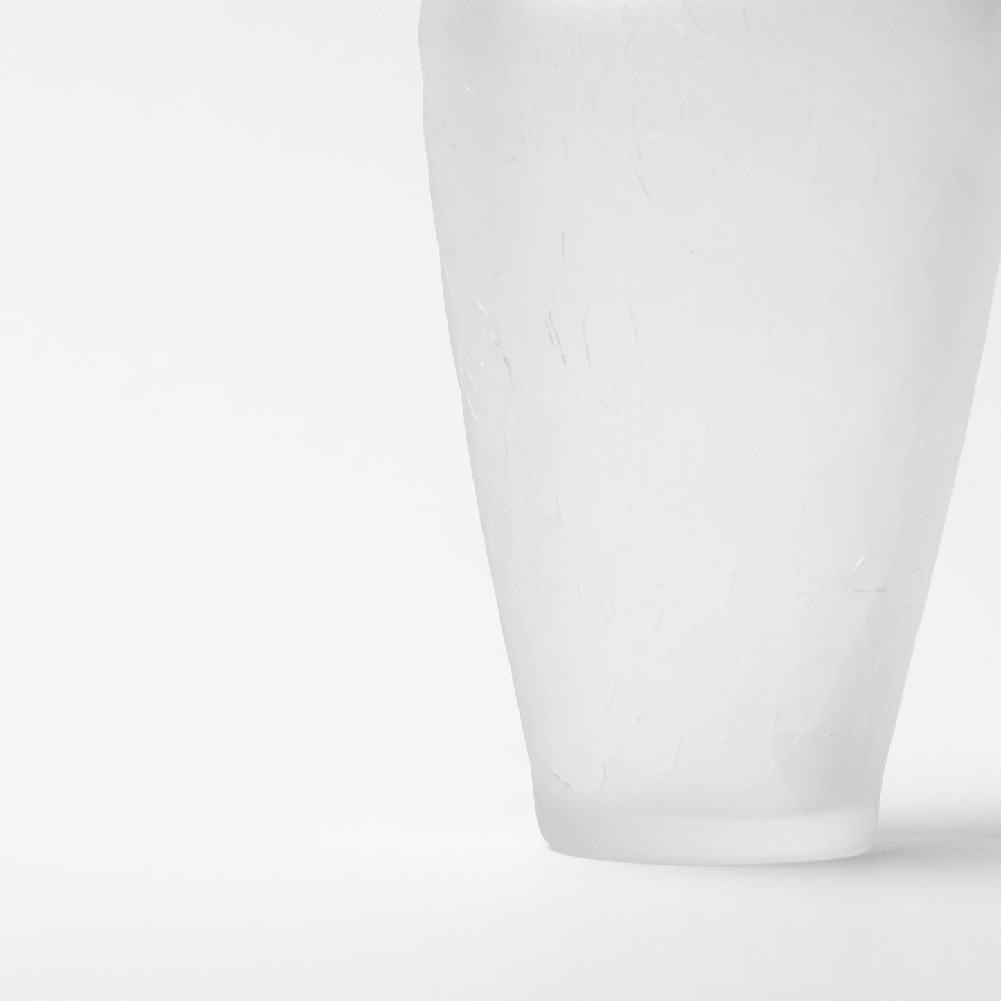 Daisaku Hashimura Crack Glass Vase Cloud