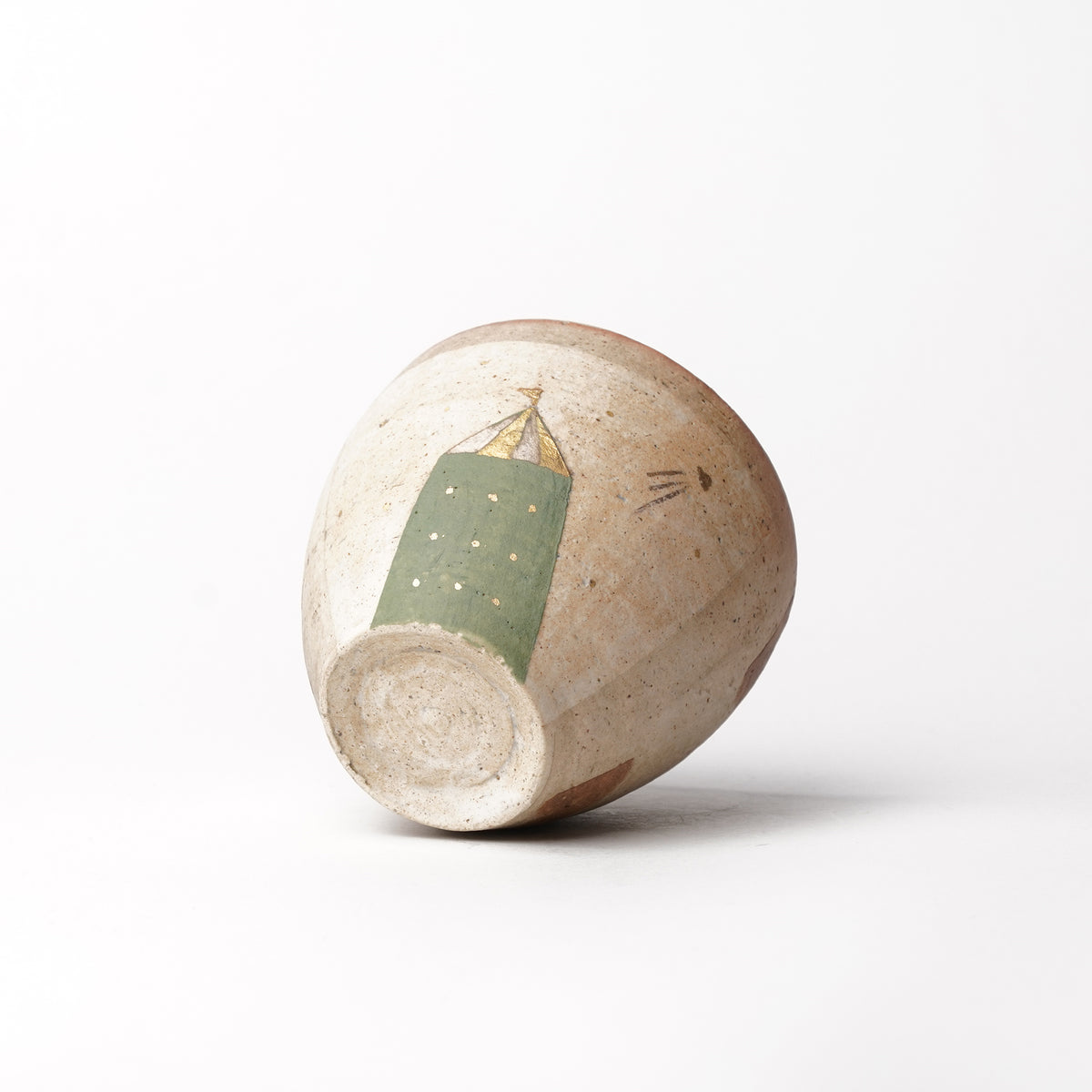 Izumi Sakai Yunomi Tea Cup with gold with gold