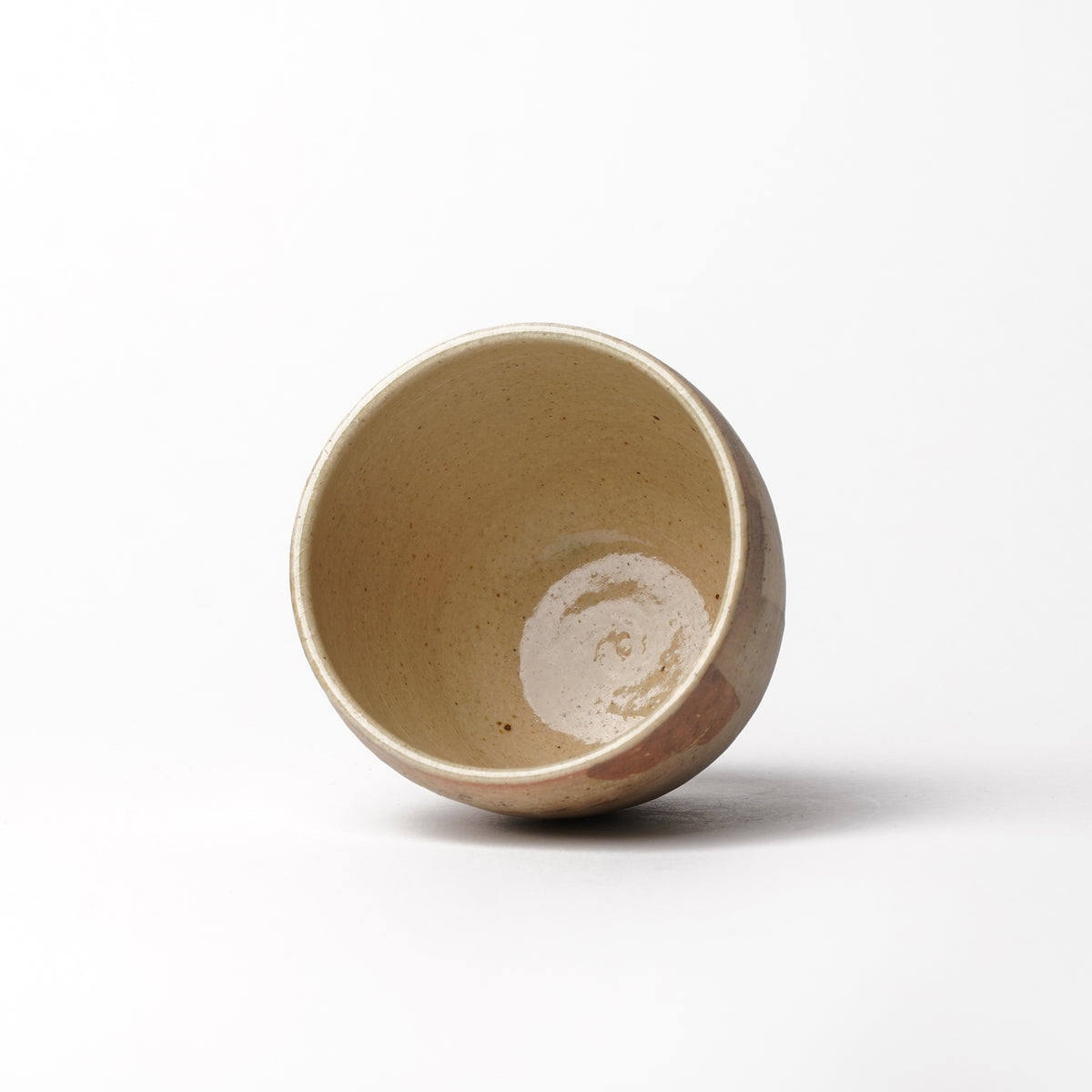 Izumi Sakai Yunomi Tea Cup with gold with gold