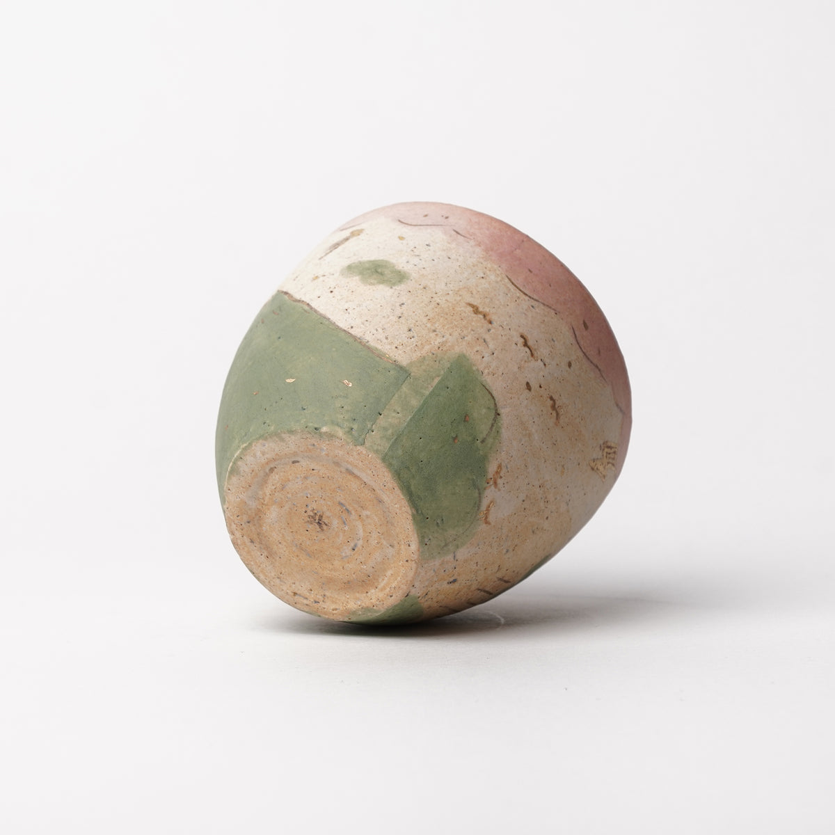 Izumi Sakai Yunomi Tea Cup with gold with gold