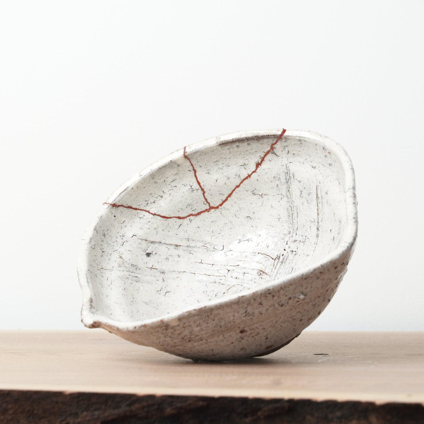 KINTSUGI Nakagawa Jinenbogama Karatsu Katakuchi Bowl