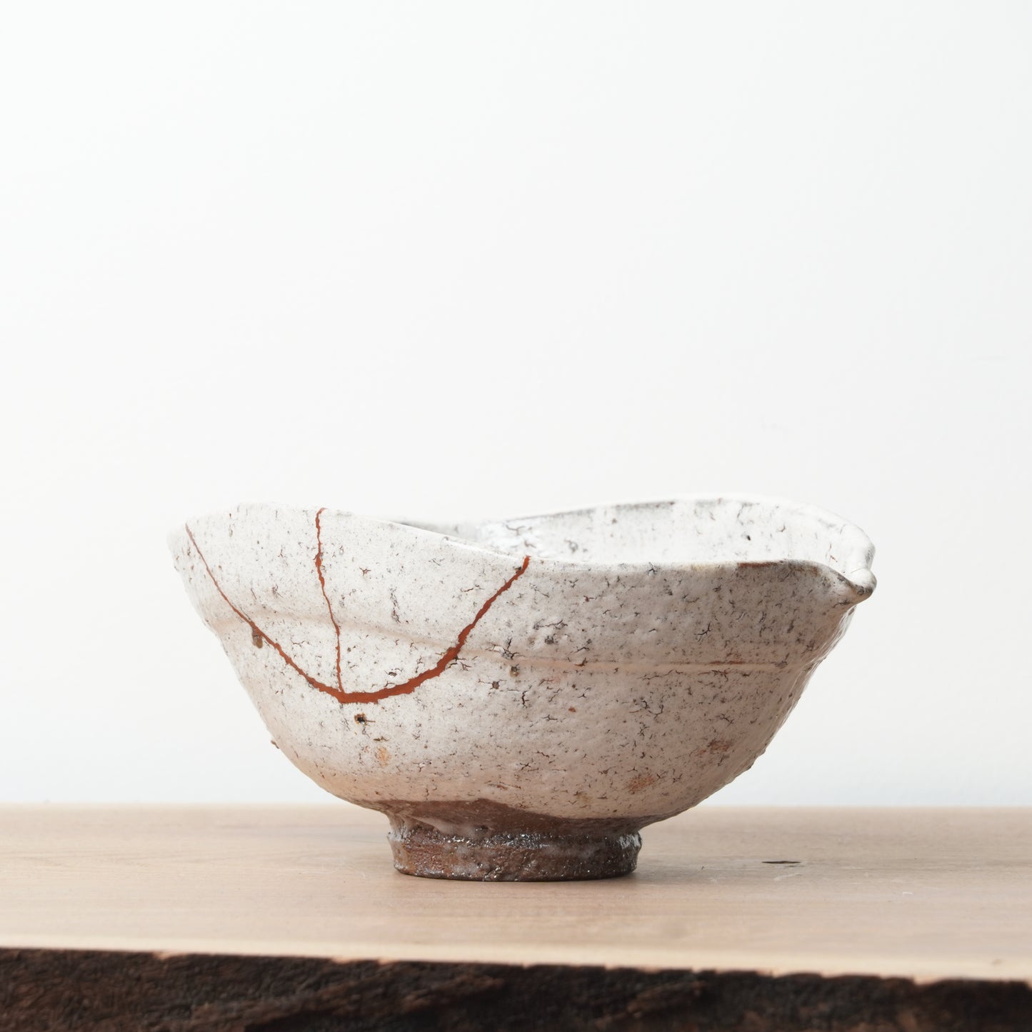 KINTSUGI Nakagawa Jinenbogama Karatsu Katakuchi Bowl