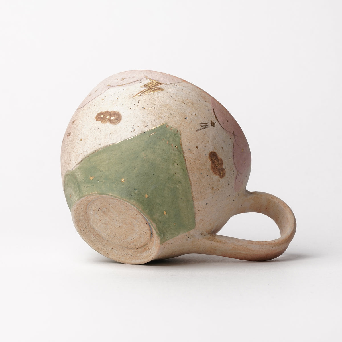 Izumi Sakai Mug with Gold