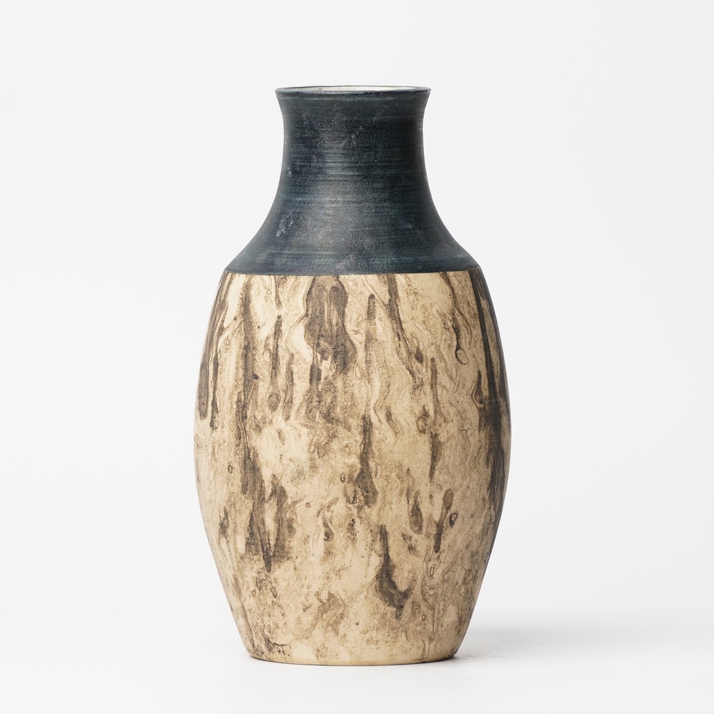 Nobuko Konno Flower Vase