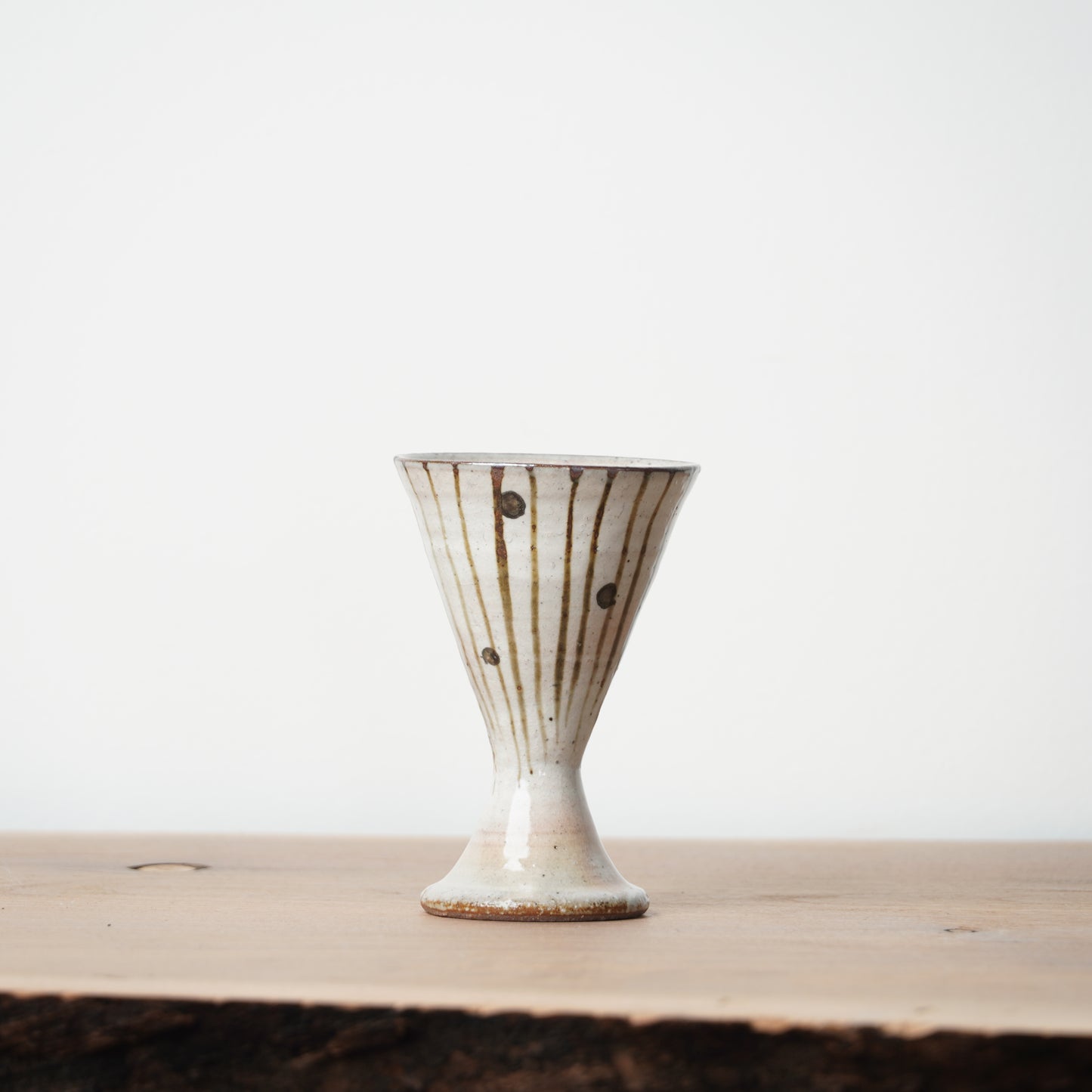 Toshinobu Araya Ryukakugama Tall Cup