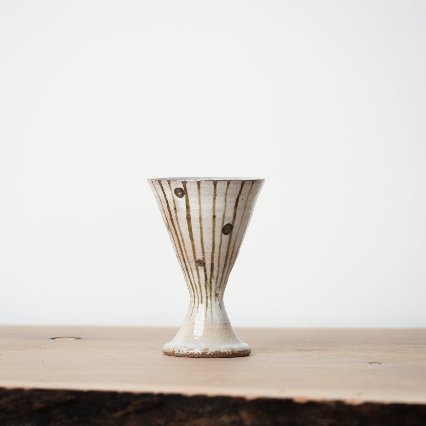 Toshinobu Araya Ryukakugama Tall Cup