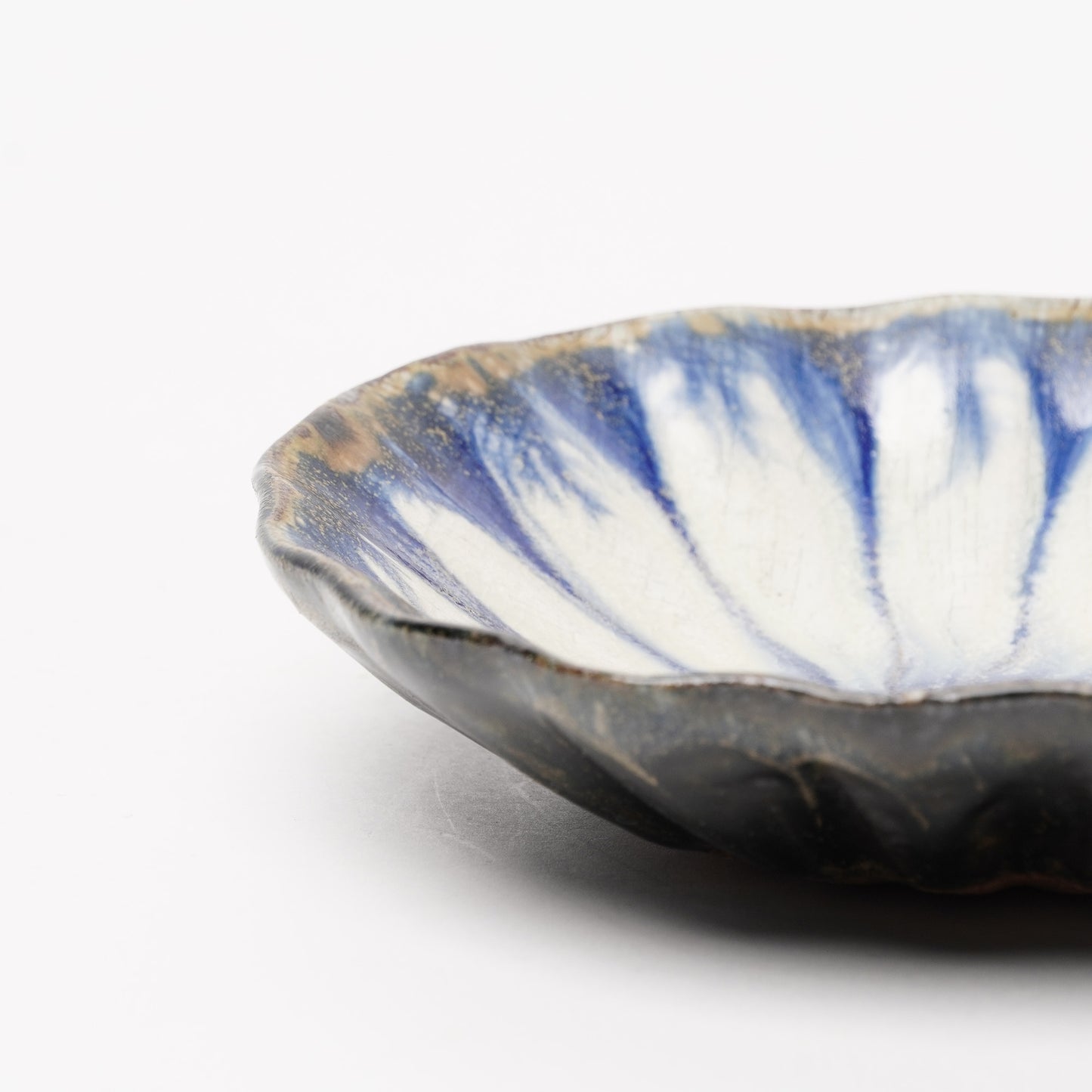 Nobuhito Nakaoka Colored Ash Glaze Flower Shaped Bowl