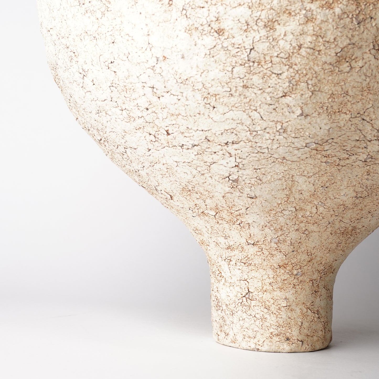 Airi Kagamihara Large Flower Vase