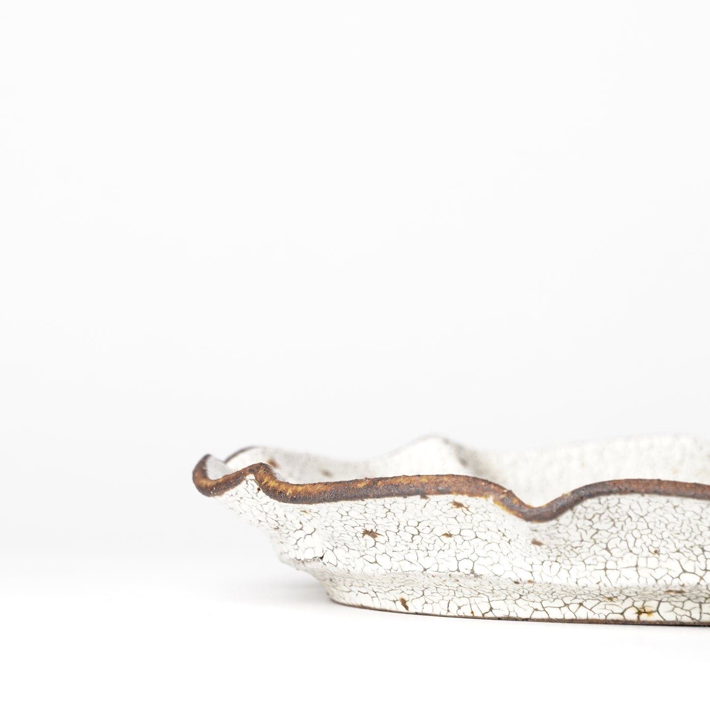 Futoshi Yamashita Volcanic Pottery White Rinka Plate