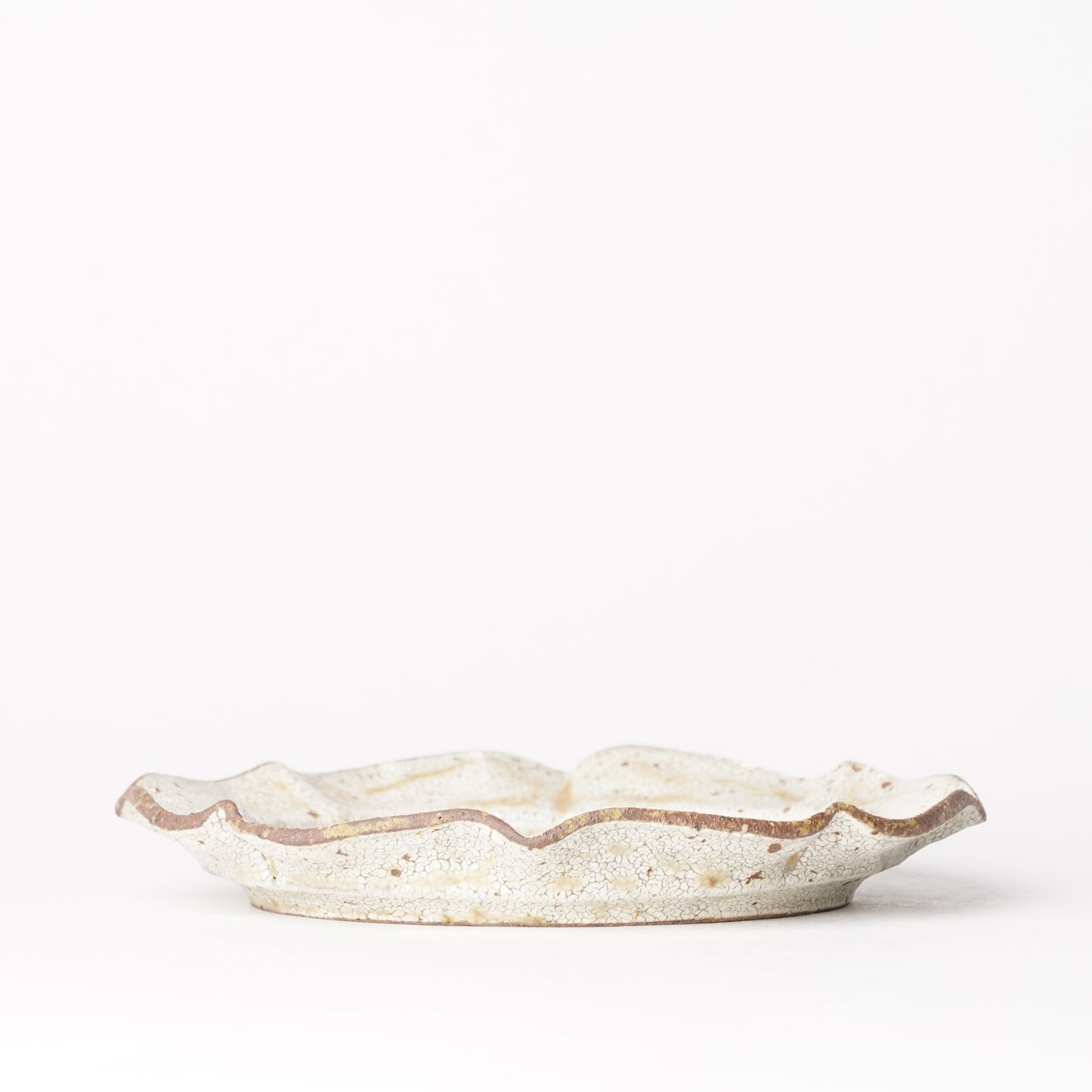 Futoshi Yamashita Volcanic Ash Glaze White Rinka Plate