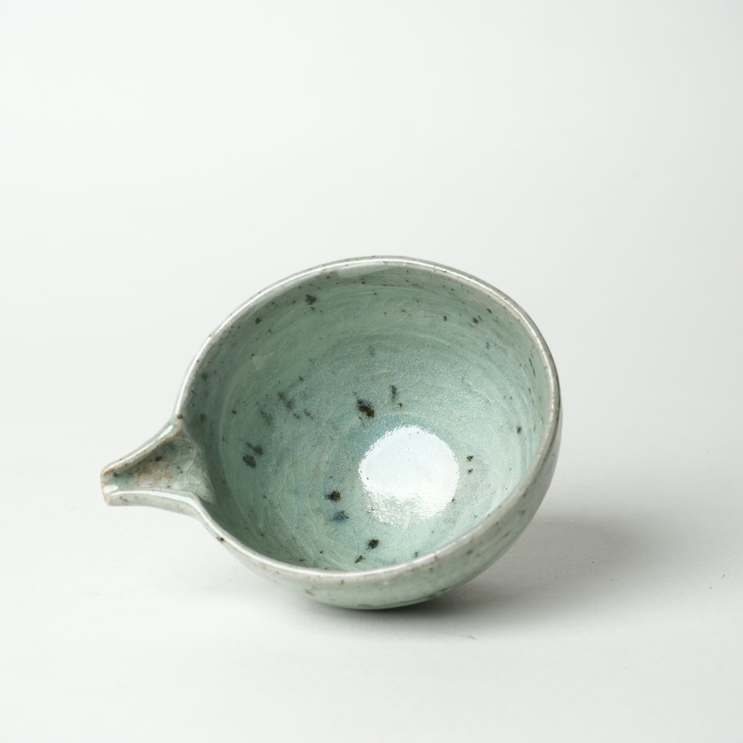Takeryo Kawaguchi Mishima Katakuchi Sake Server Ash Glaze