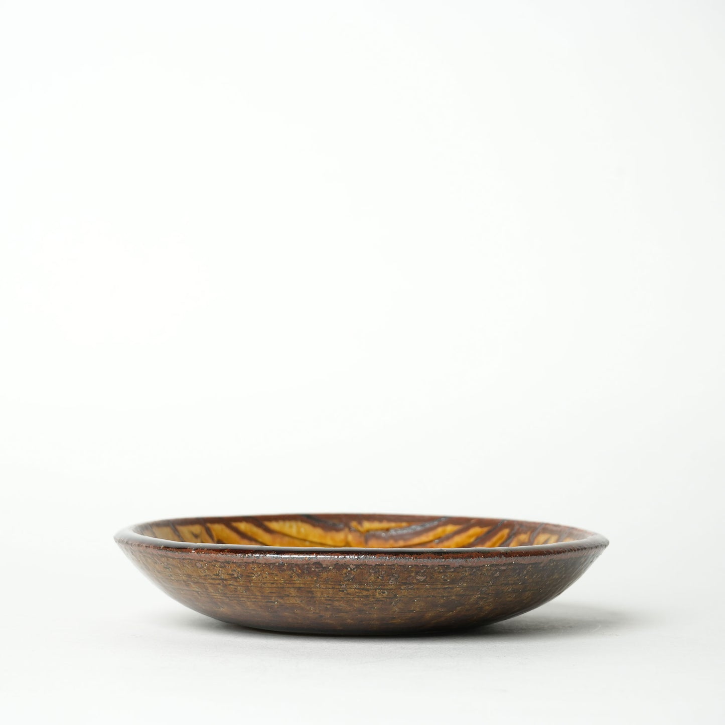 Fumotogama Shodaiyaki Slipware Plate