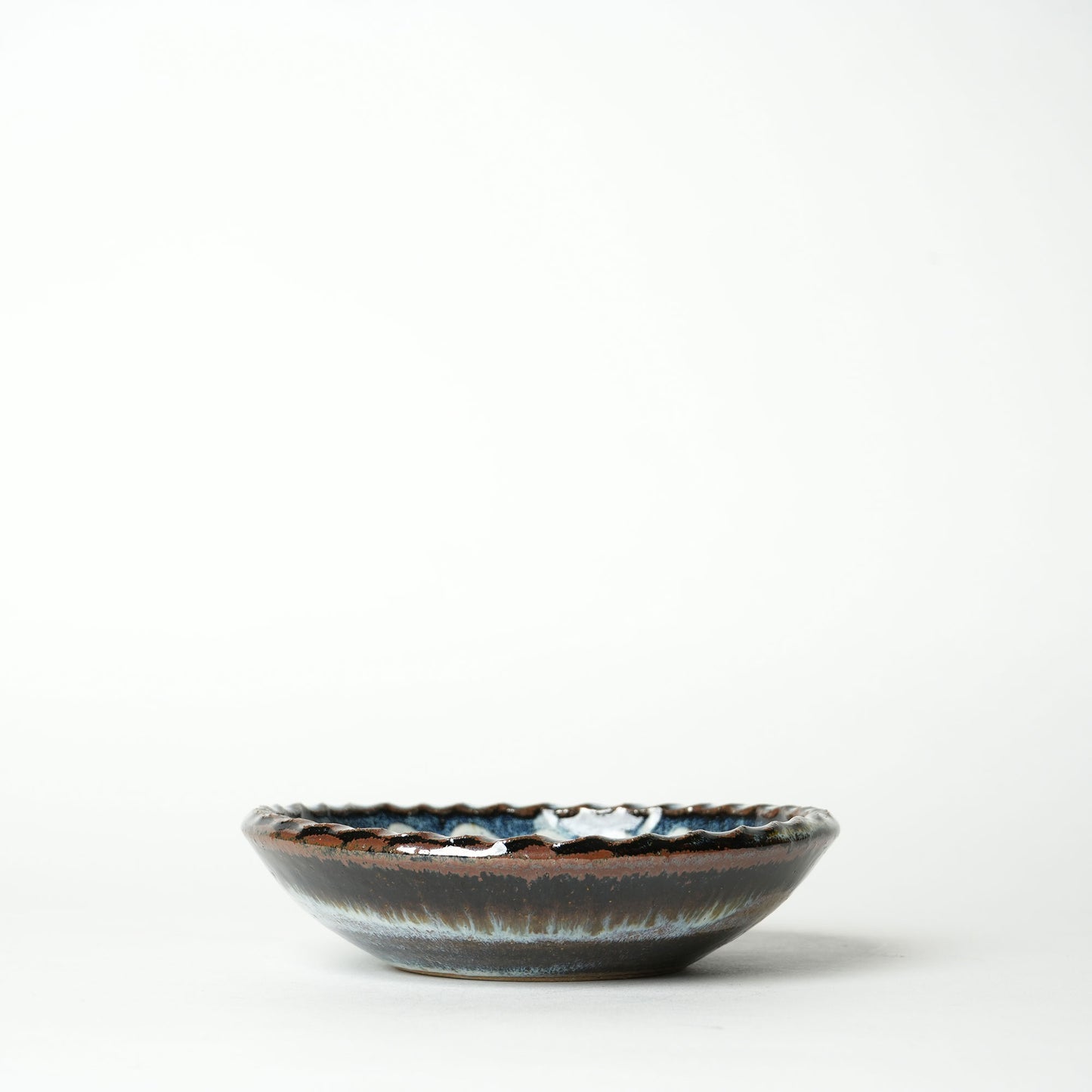 Fumotogama Shodaiyaki Slipware Plate