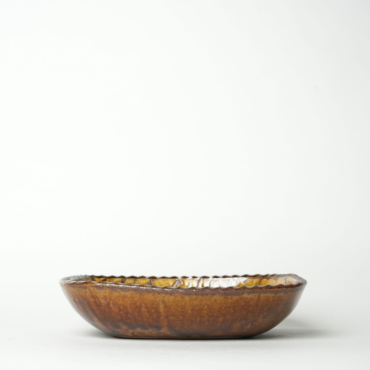 Fumotogama Shodaiyaki Slipware Square Bowl
