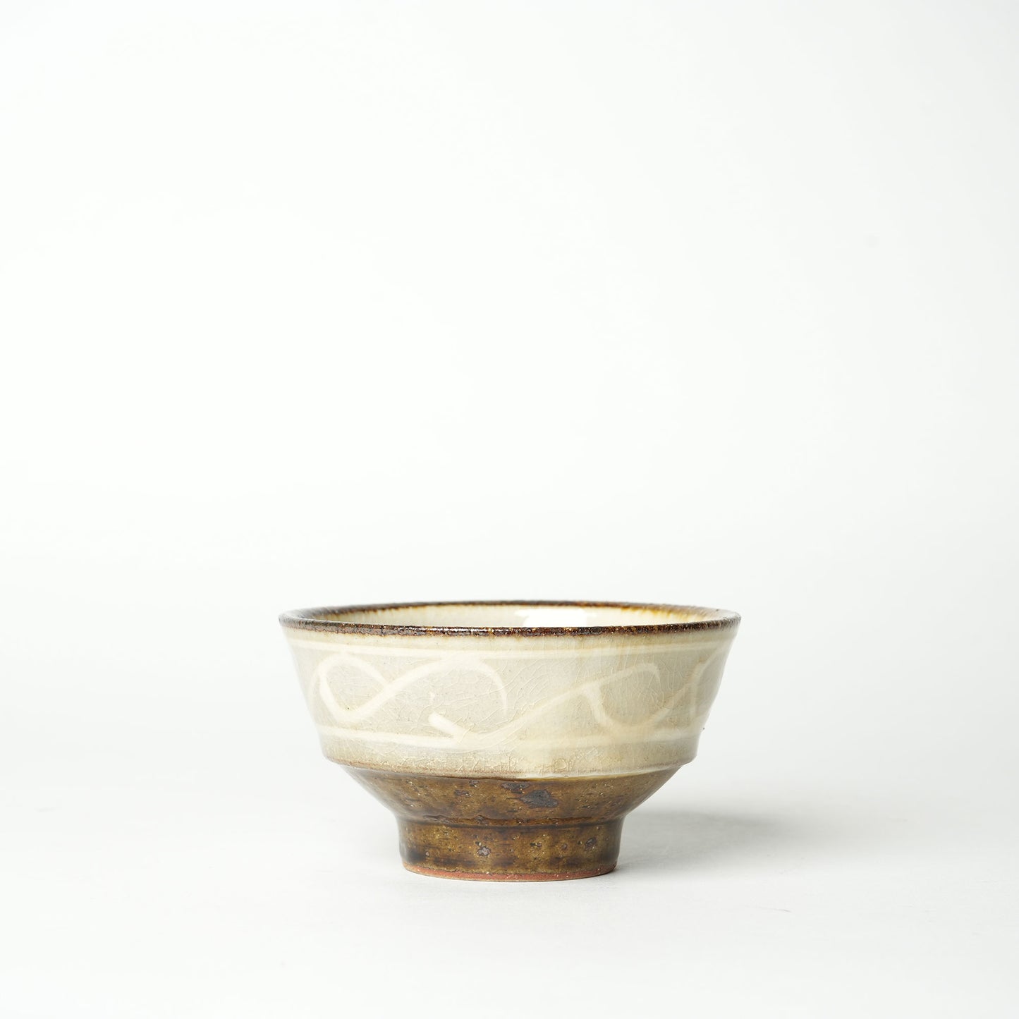 Fumotogama Shodaiyaki Slipware Rice Bowl
