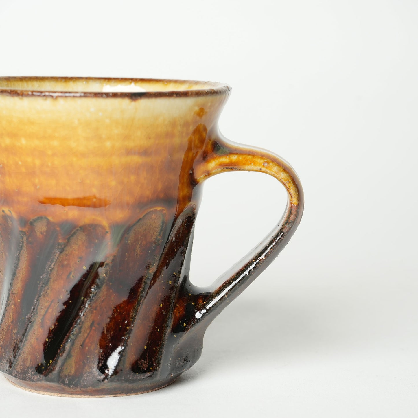Shodaiyaki Japanese pottery Mingei