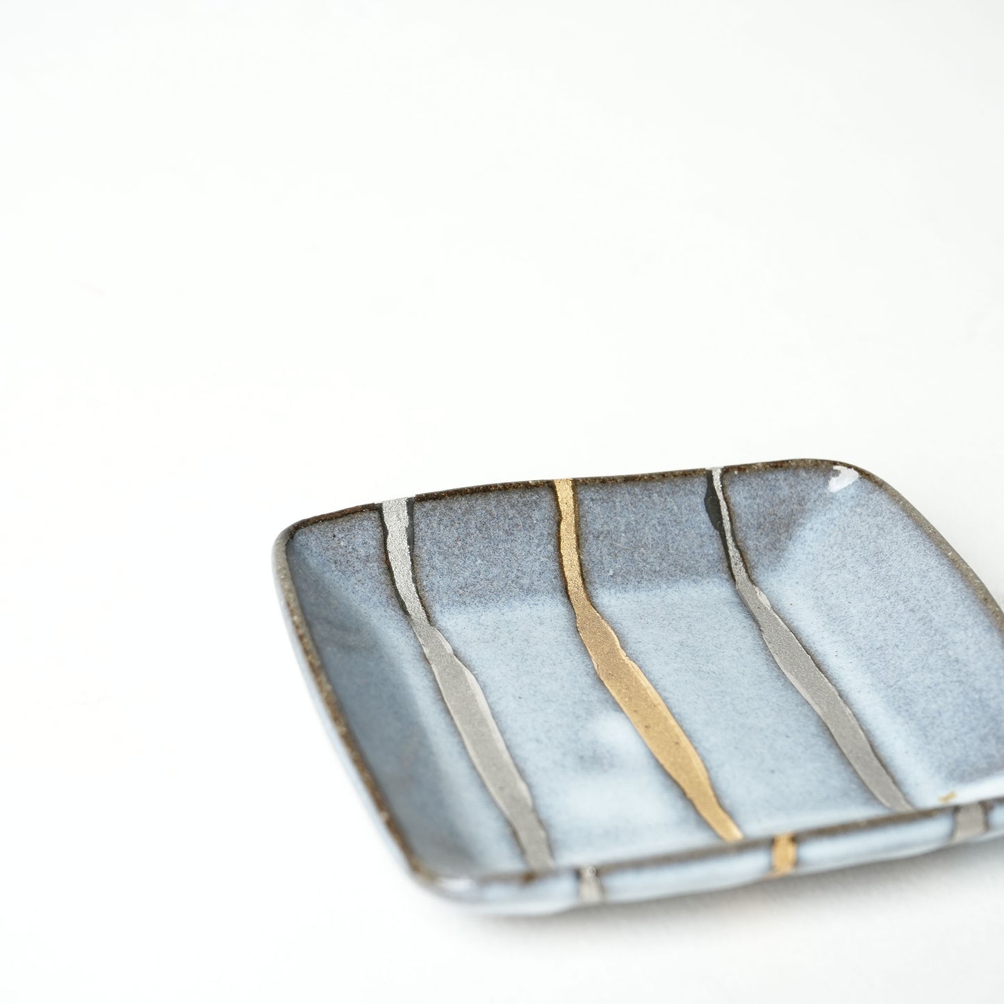 Aoi Watanabe Mini Plate with Gold and Silver
