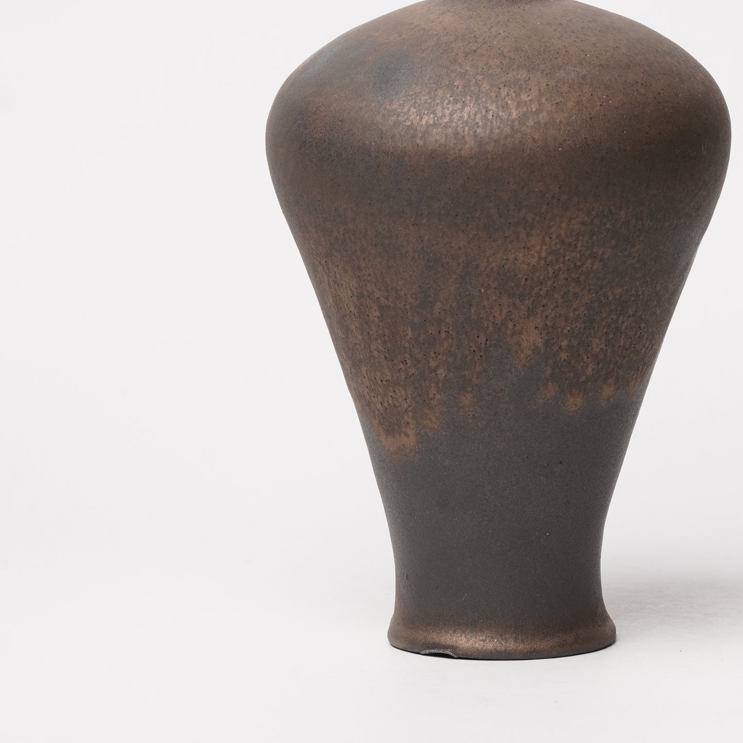 Yuta Tsukamoto Vase Black