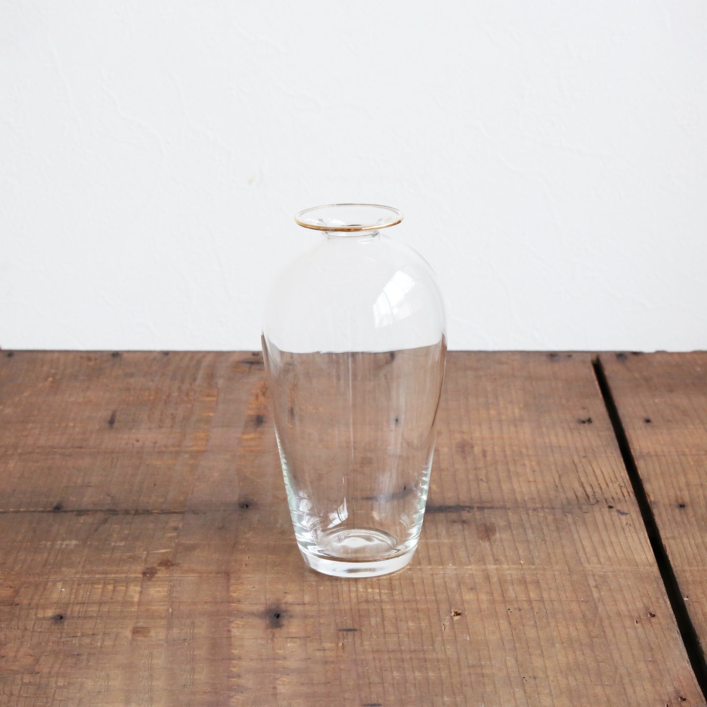 Taiga Oku handblown glass vase vessel