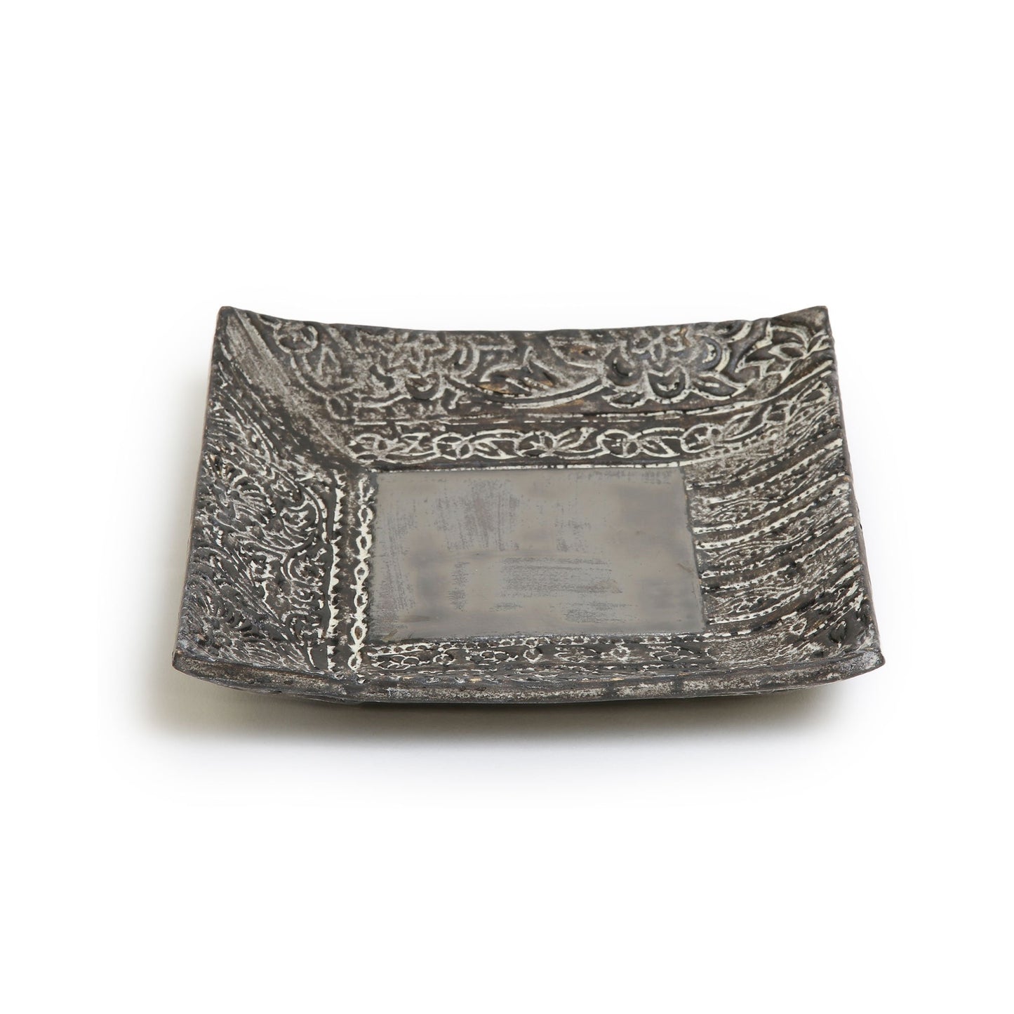 Nobuko Konno Square Plate