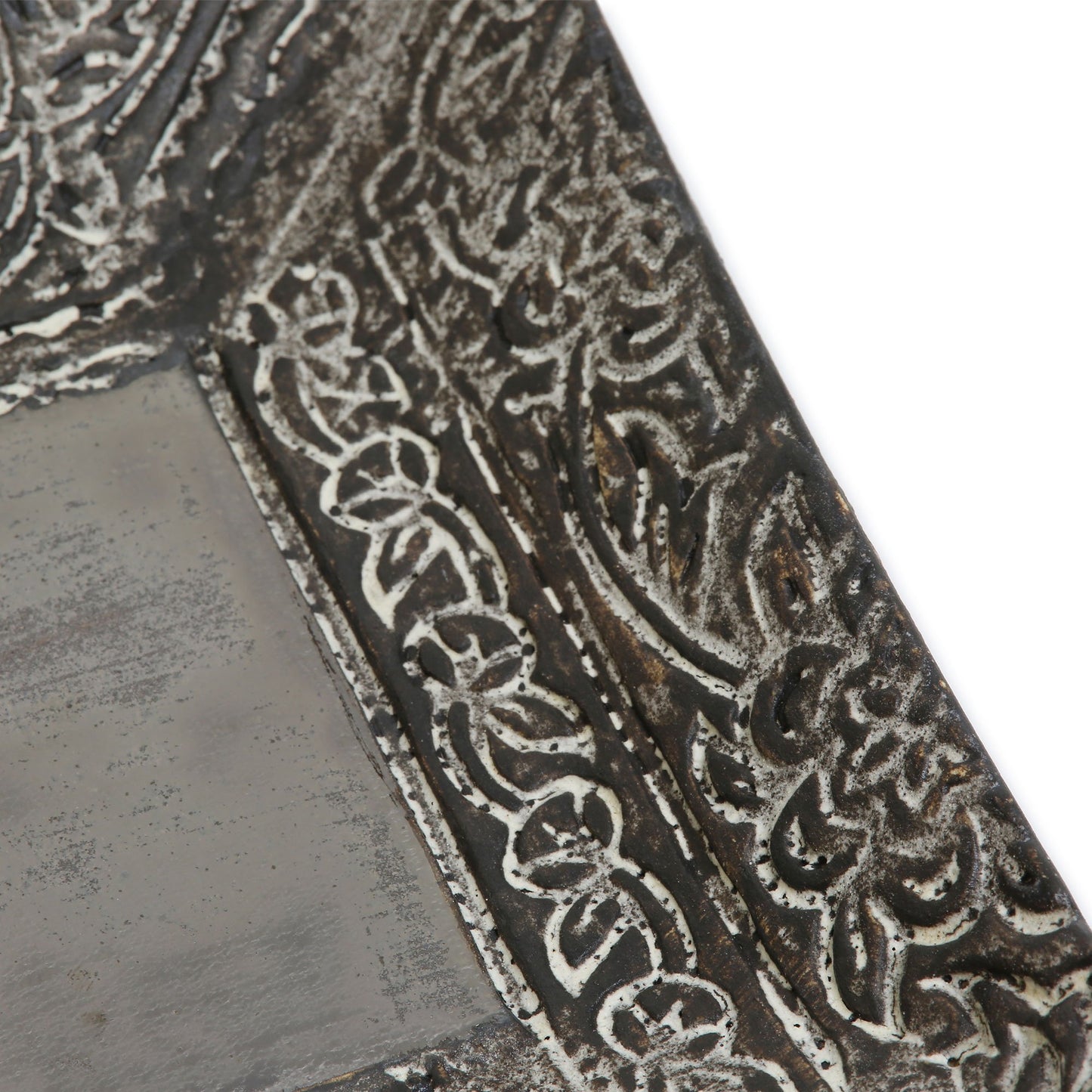 Nobuko Konno Square Plate