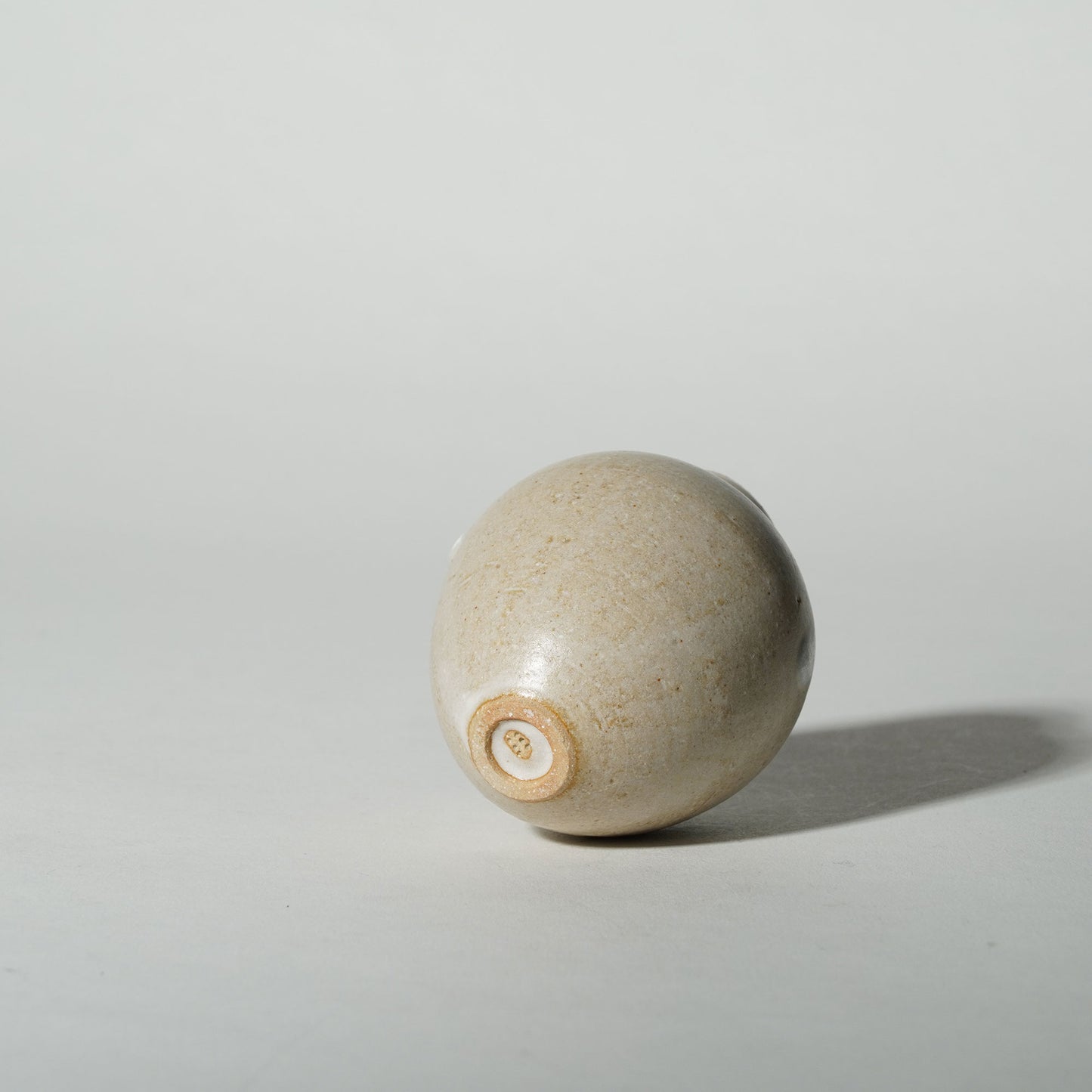 aya Ogawa Japanese pottery Tokyo vase vessel