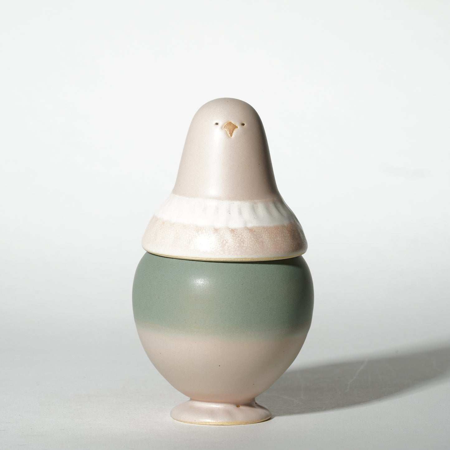 Miki Furuhata Japanese pottery Vase vessel