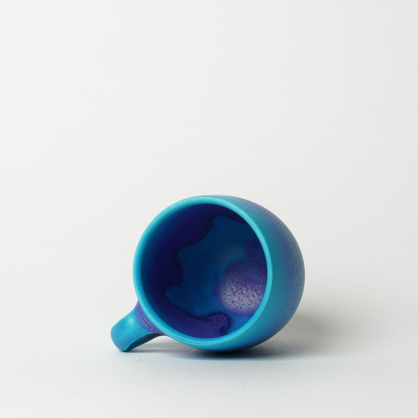 Nobuyuki Hagiwara Japanese pottery Blue