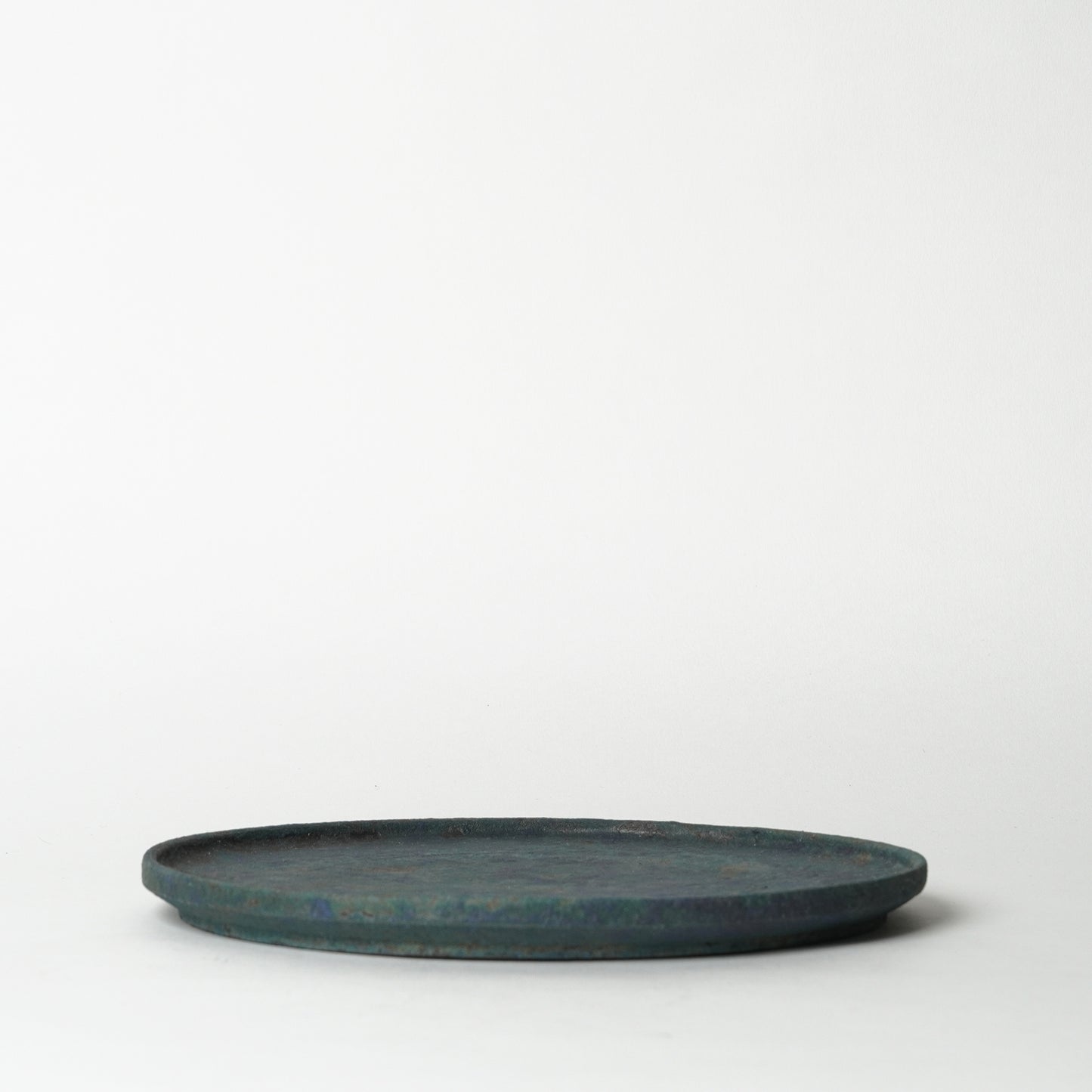 Yusuke Wakasa Standing edge Round Plate L