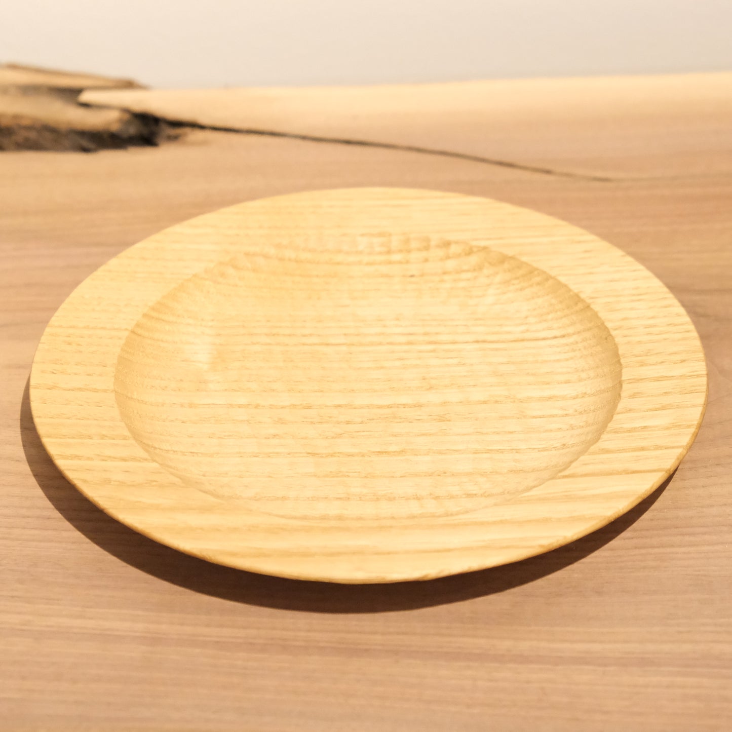 Yuki Ando Bread Plate Chesnut