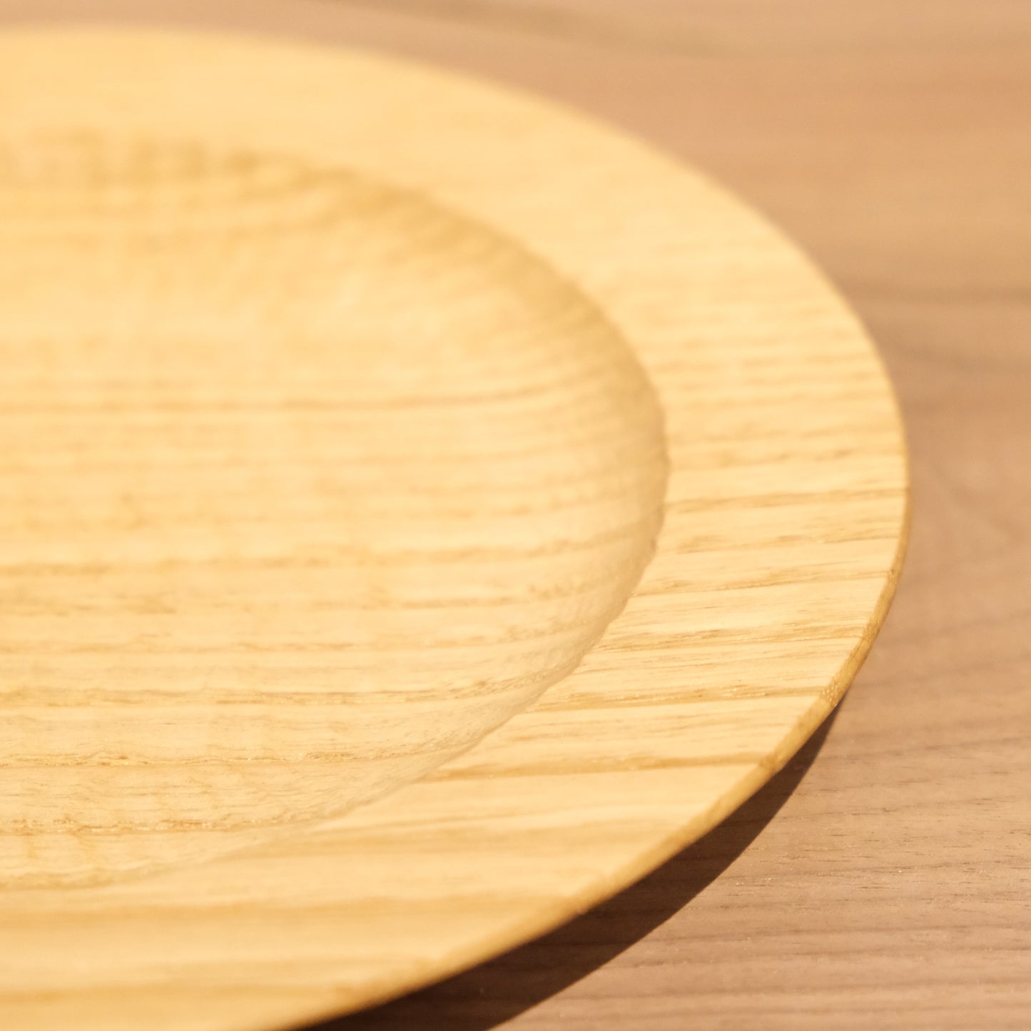 Yuki Ando Bread Plate Chesnut