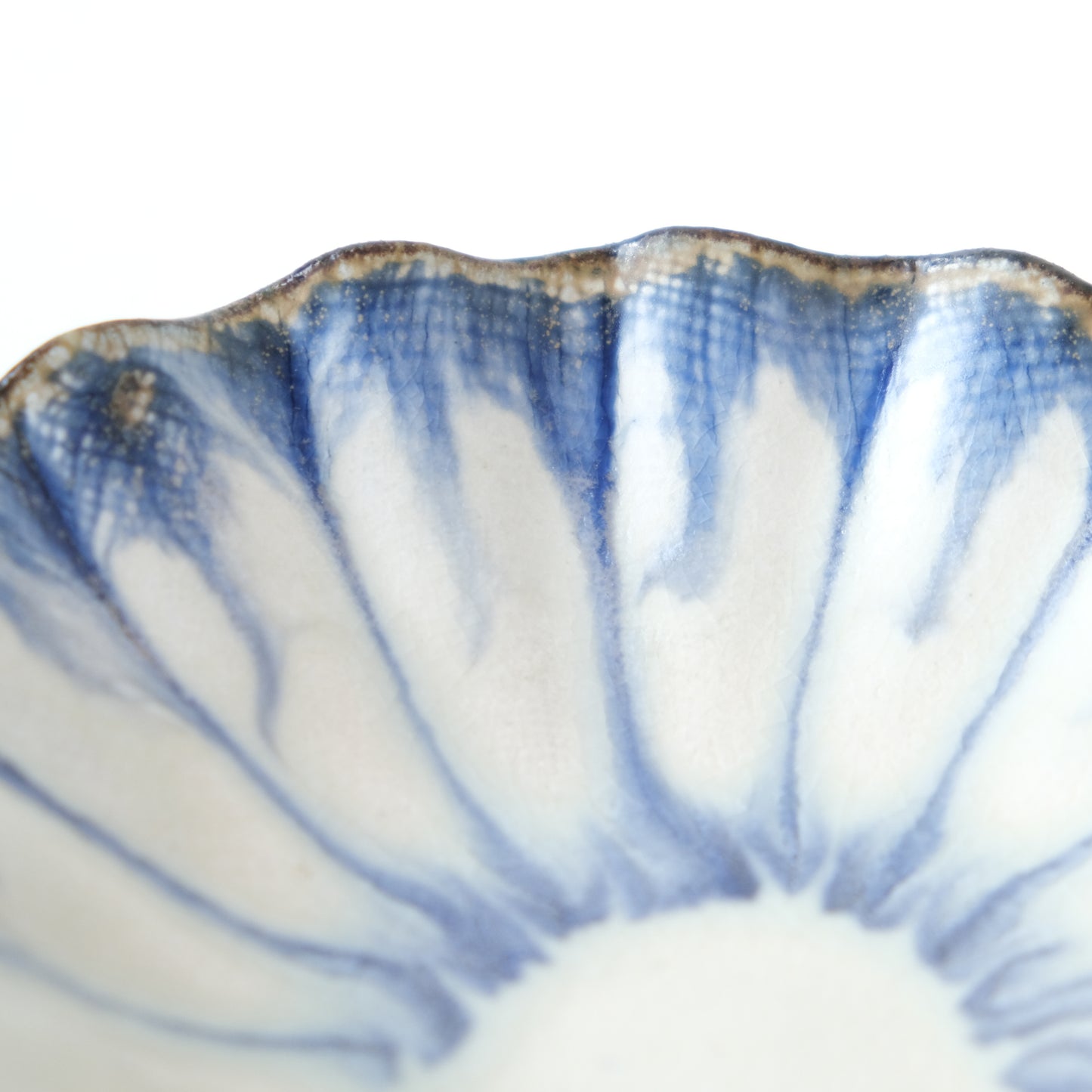 Nobuhito Nakaoka Colored Ash Glaze Flower Shaped Plate M