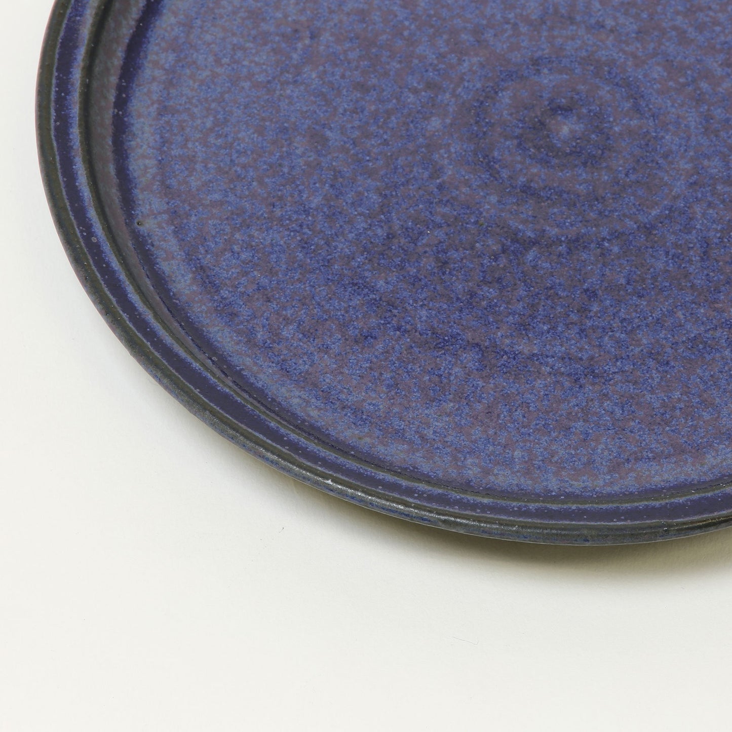 Yoko Onda Round Plate Purple 20cm