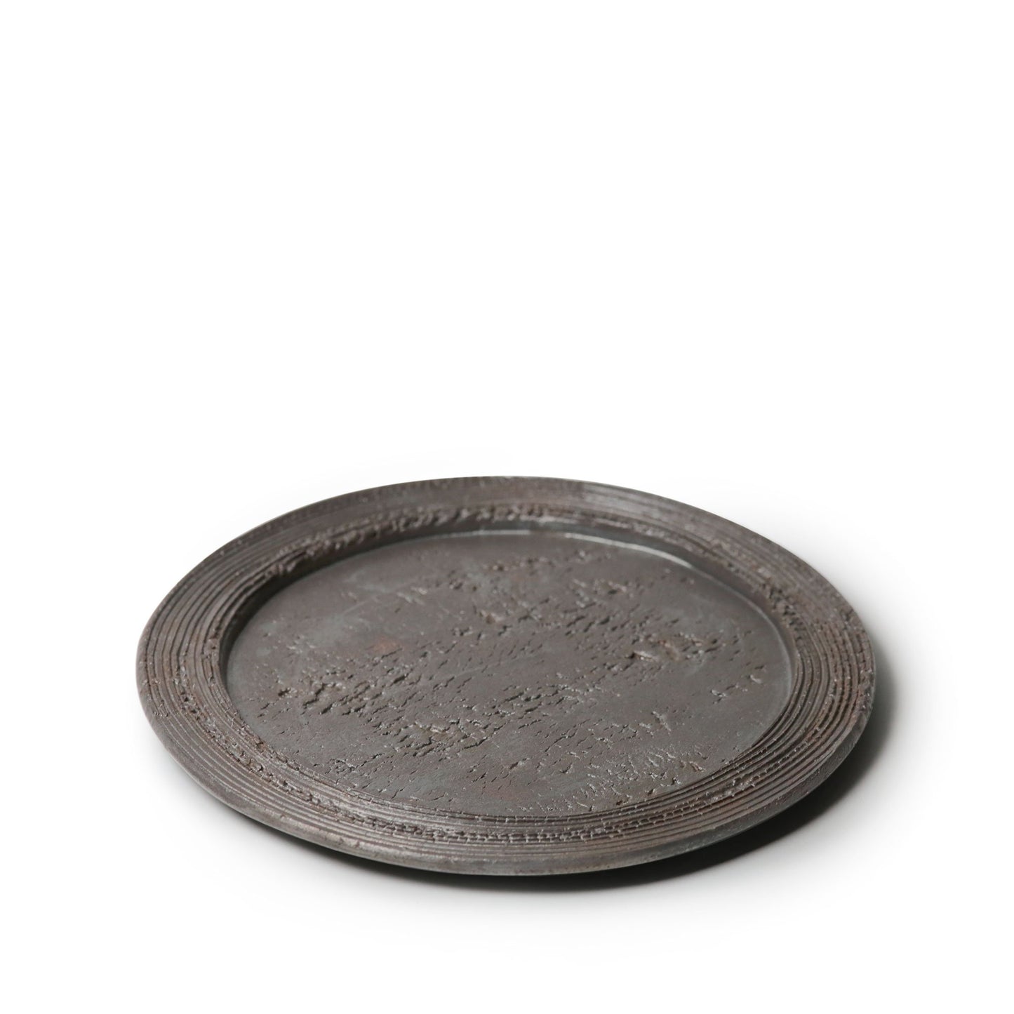 Nobuko Konno Round Plate Black L
