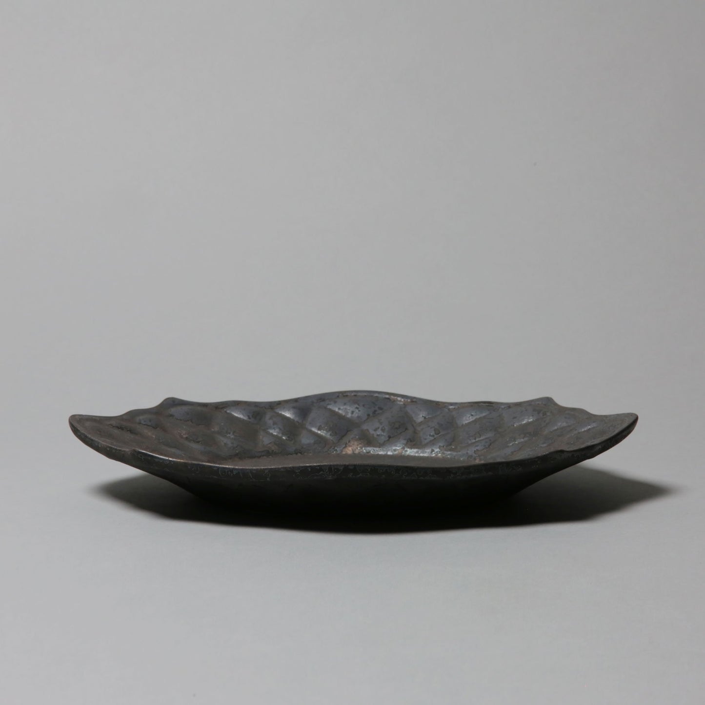 Shota Miyashita Cushion Plate Black M