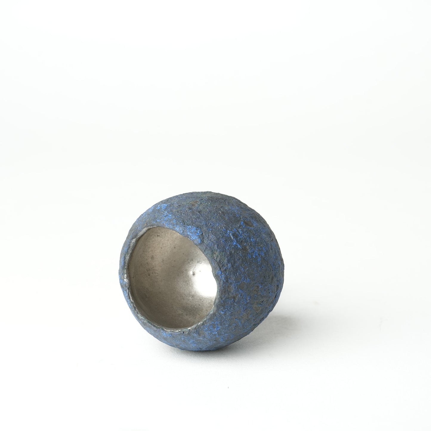 Yusuke Wakasa Guinomi Sake Cup with Platinum