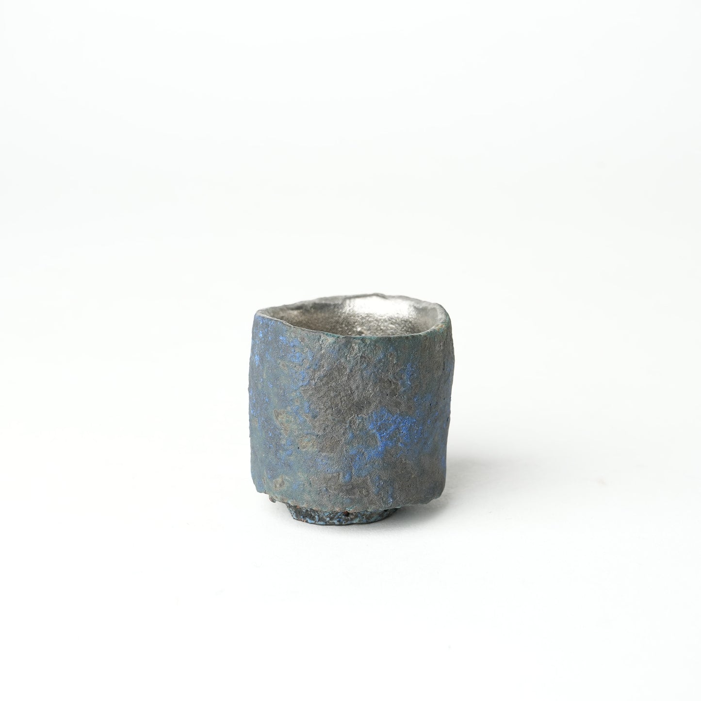 Yusuke Wakasa Guinomi Sake Cup with Platinum
