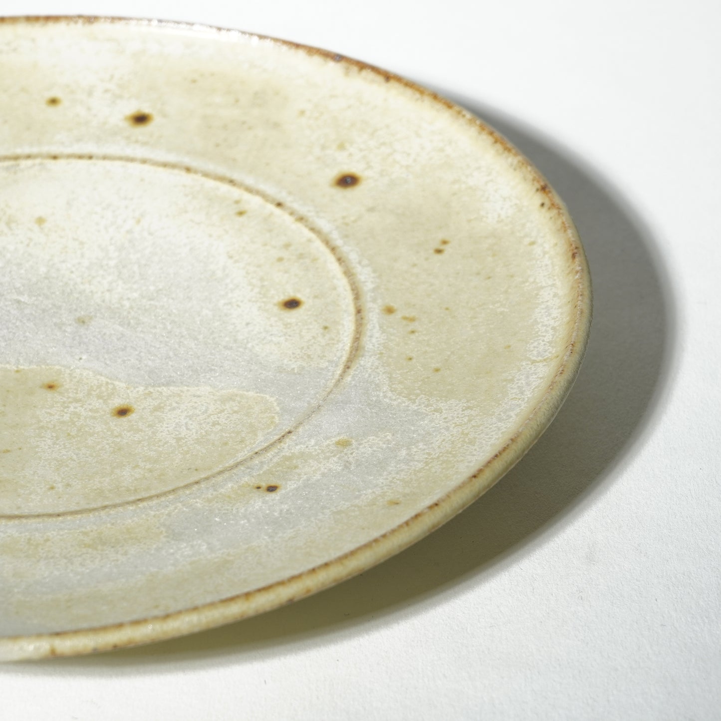 Yosuke Ono Dinner Plate White 8IN